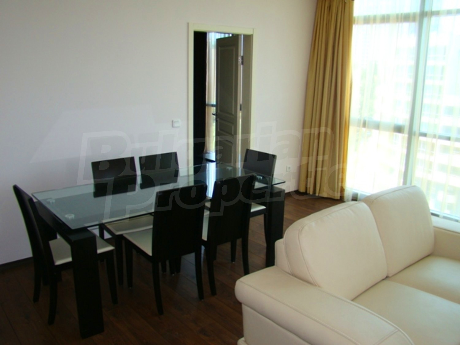 Gallery Picture 5