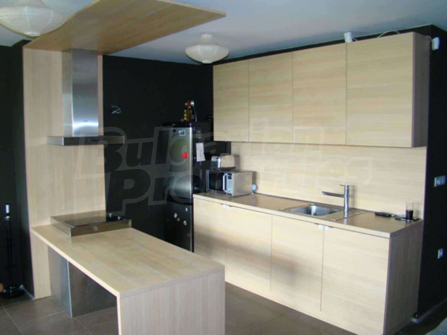 Gallery Picture 2