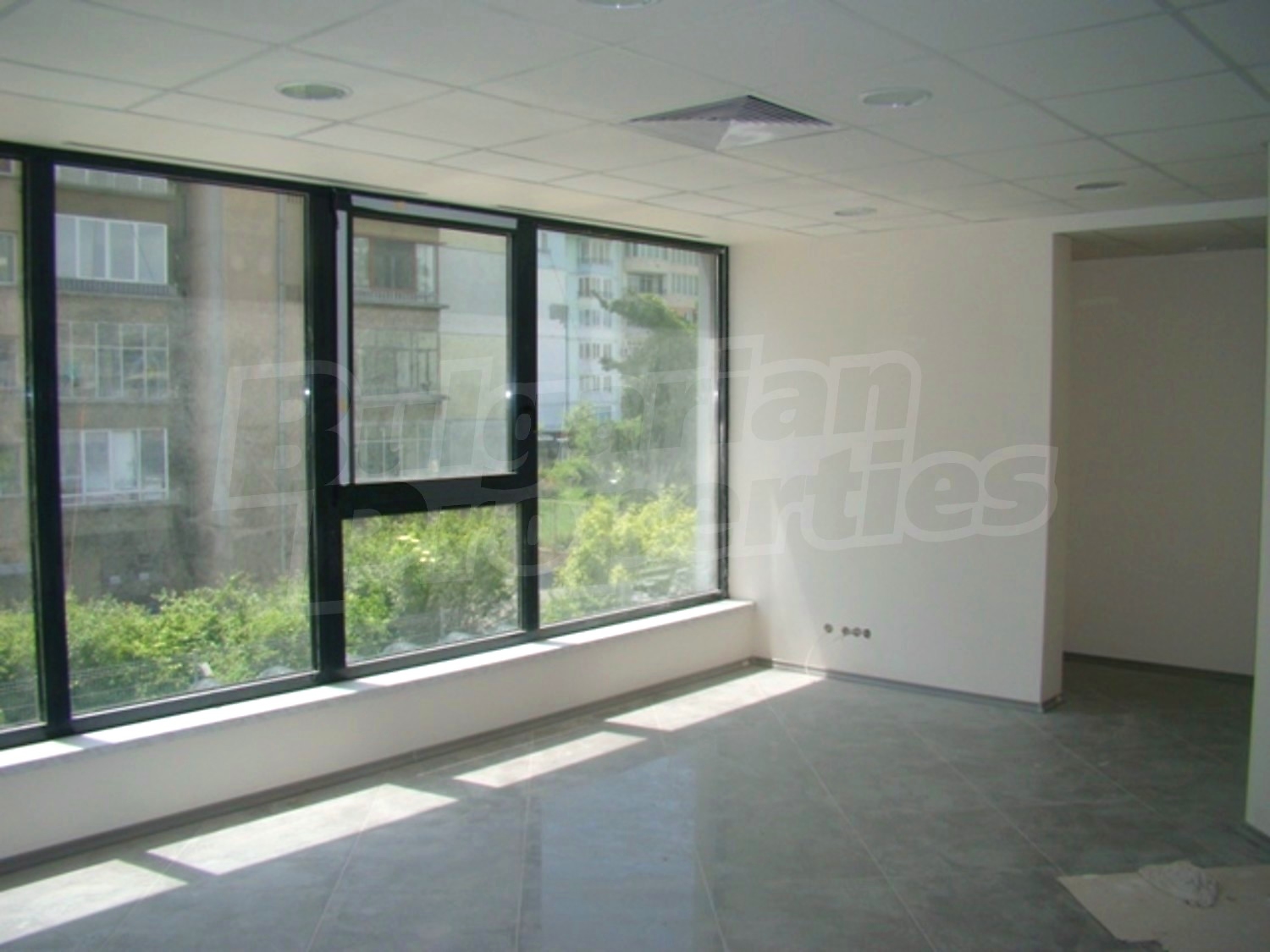 Gallery Picture 10