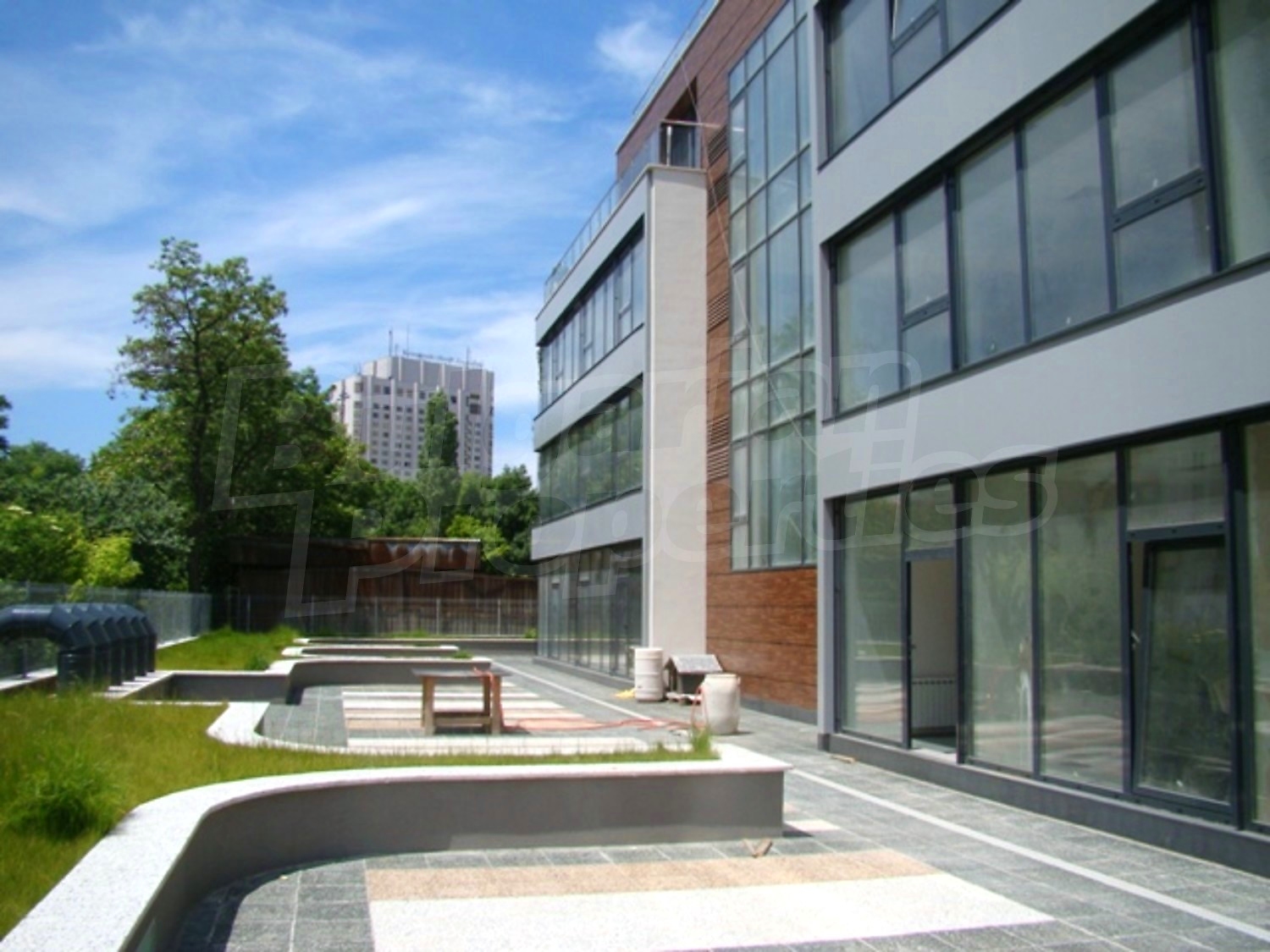 Gallery Picture 6