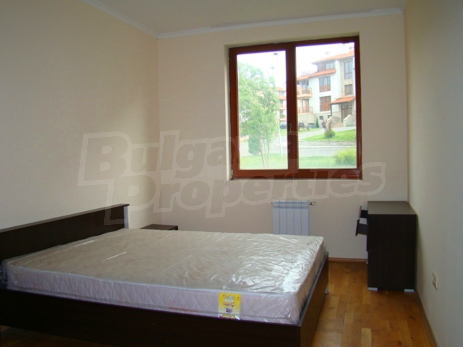 Gallery Picture 12