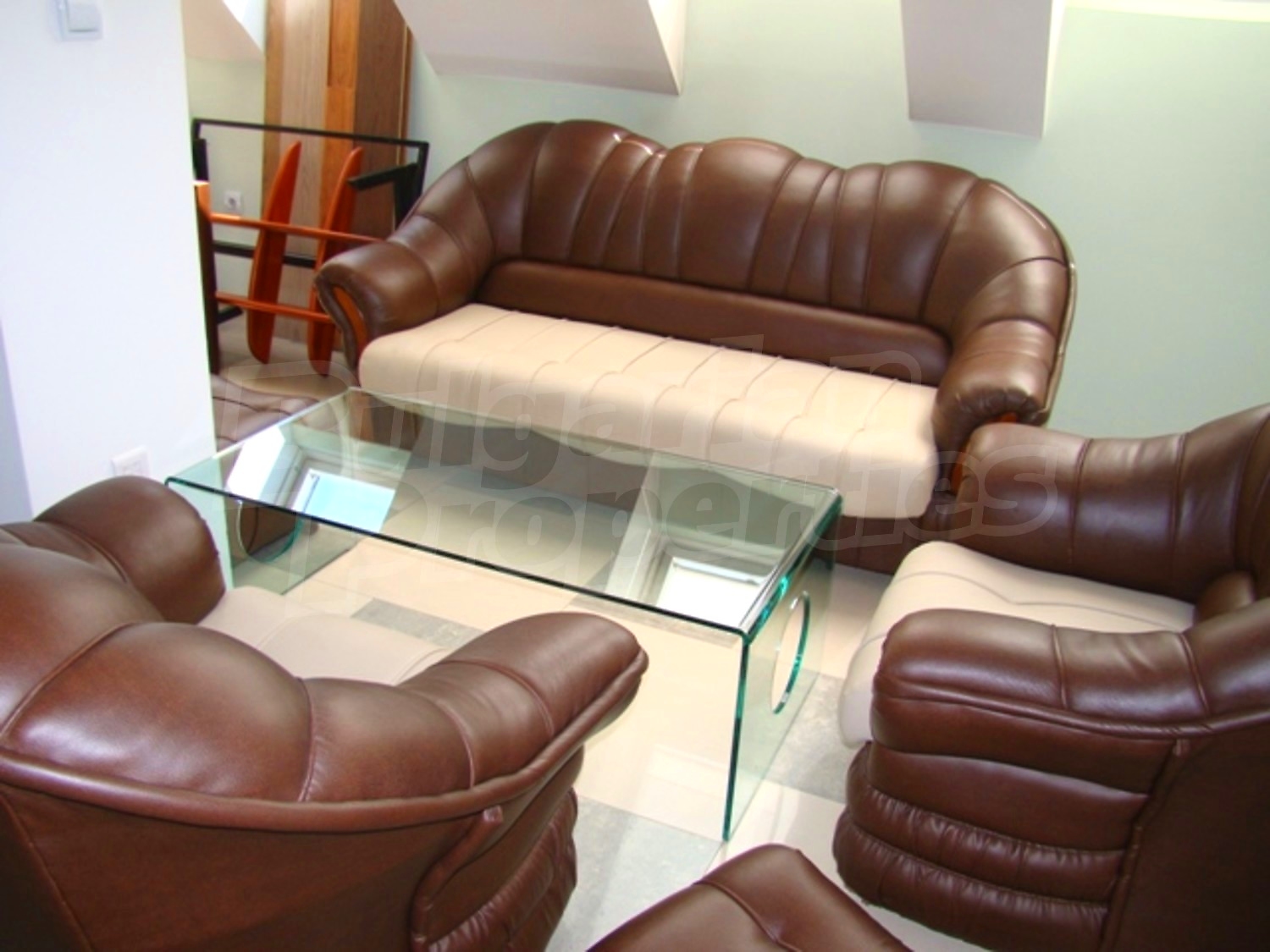 Gallery Picture 12
