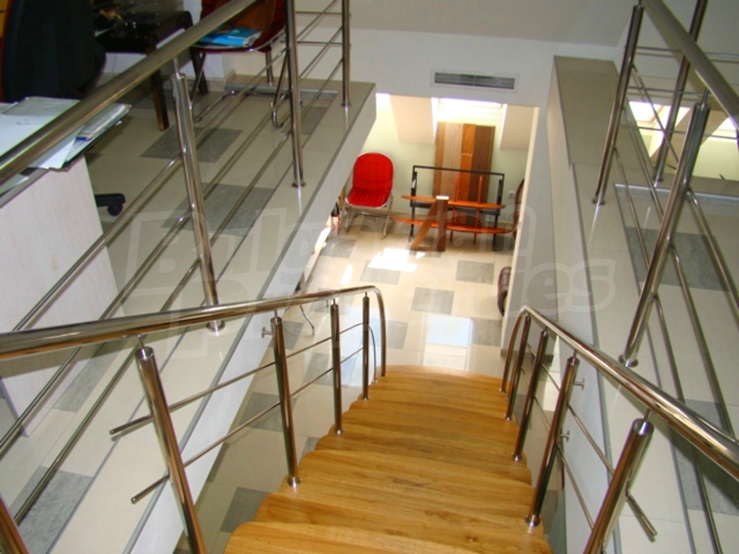 Gallery Picture 13