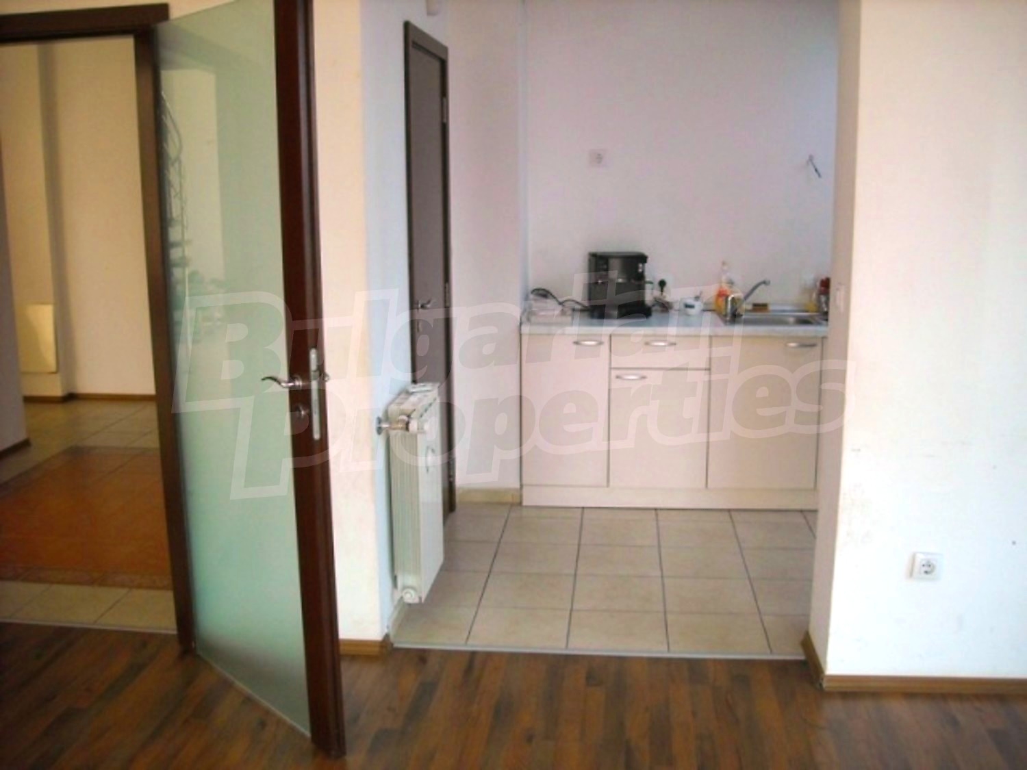 Gallery Picture 23
