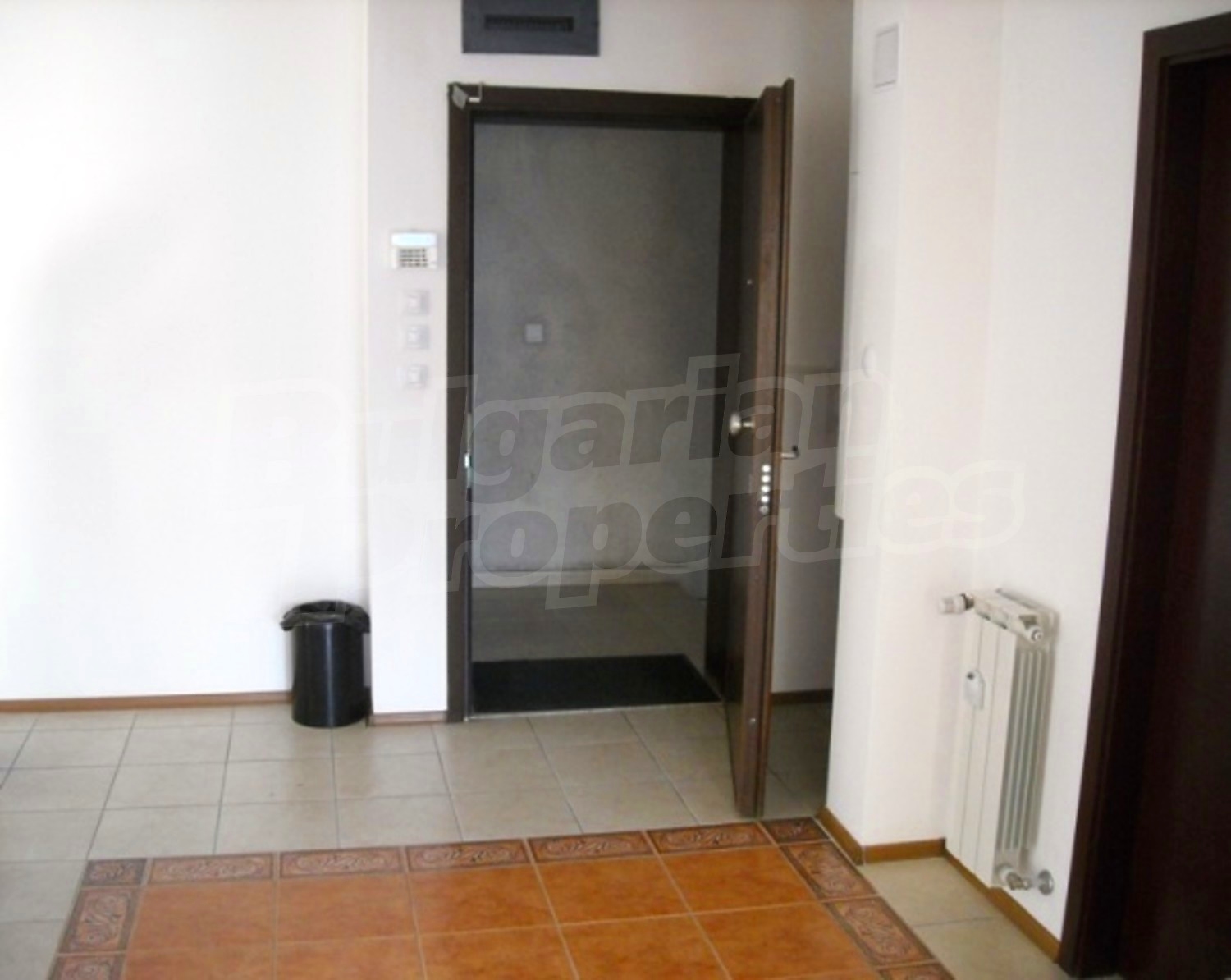 Gallery Picture 24