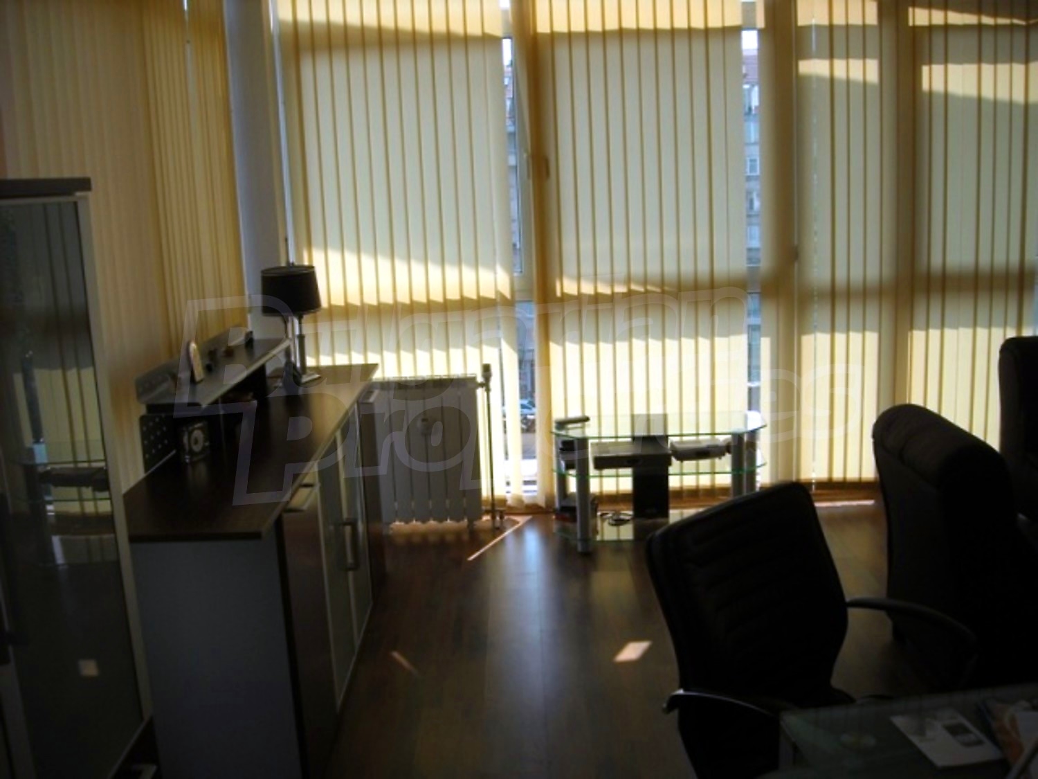 Gallery Picture 34