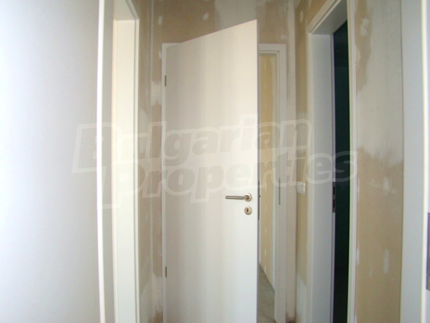 Gallery Picture 19