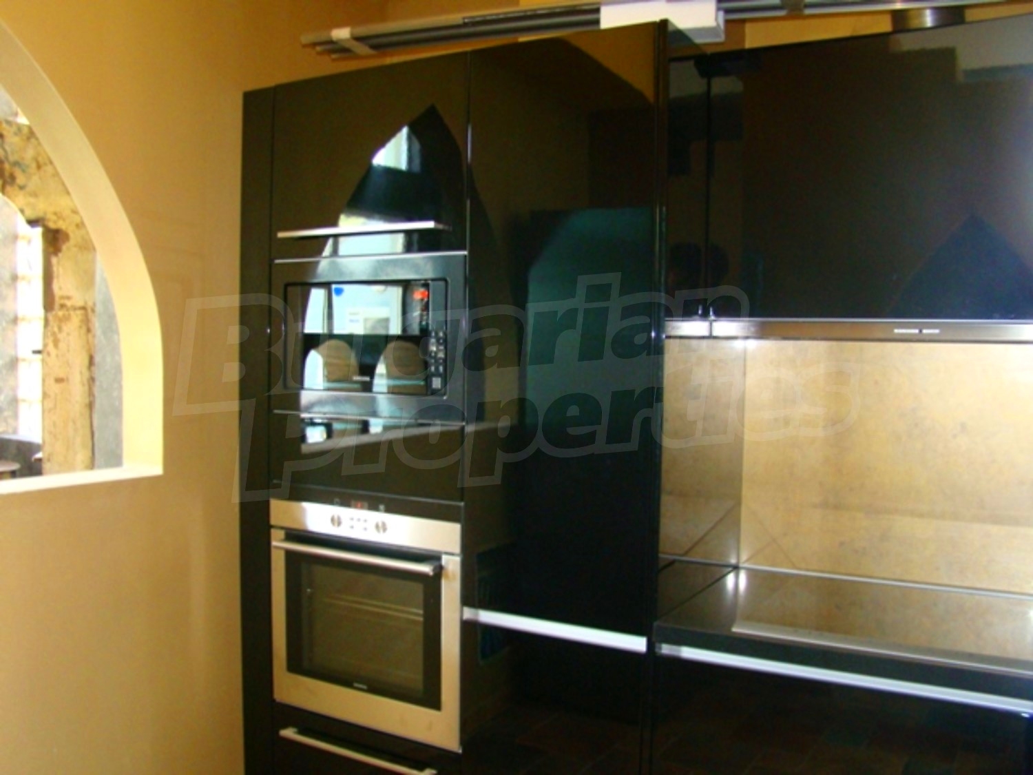 Gallery Picture 11