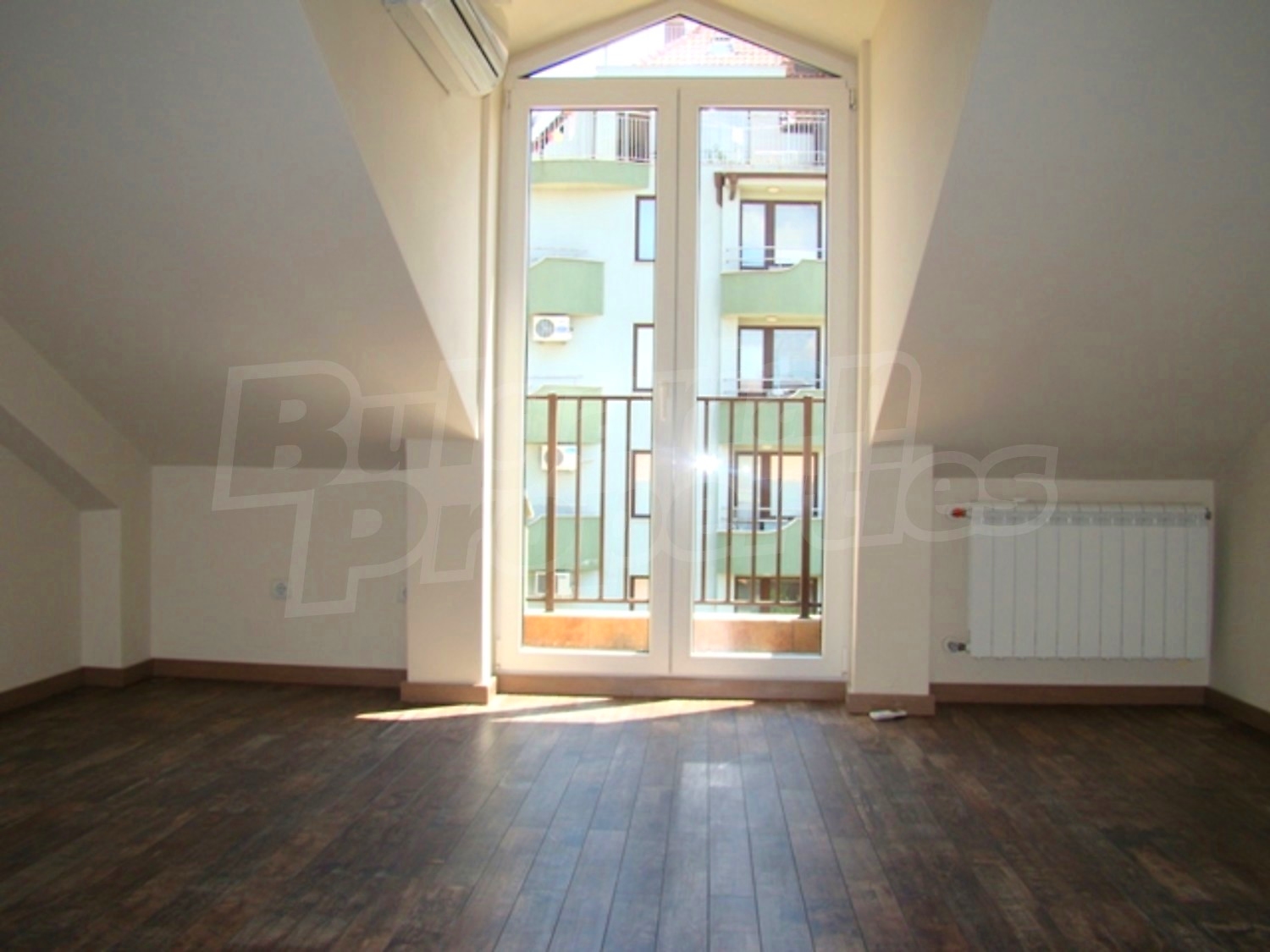 Gallery Picture 27