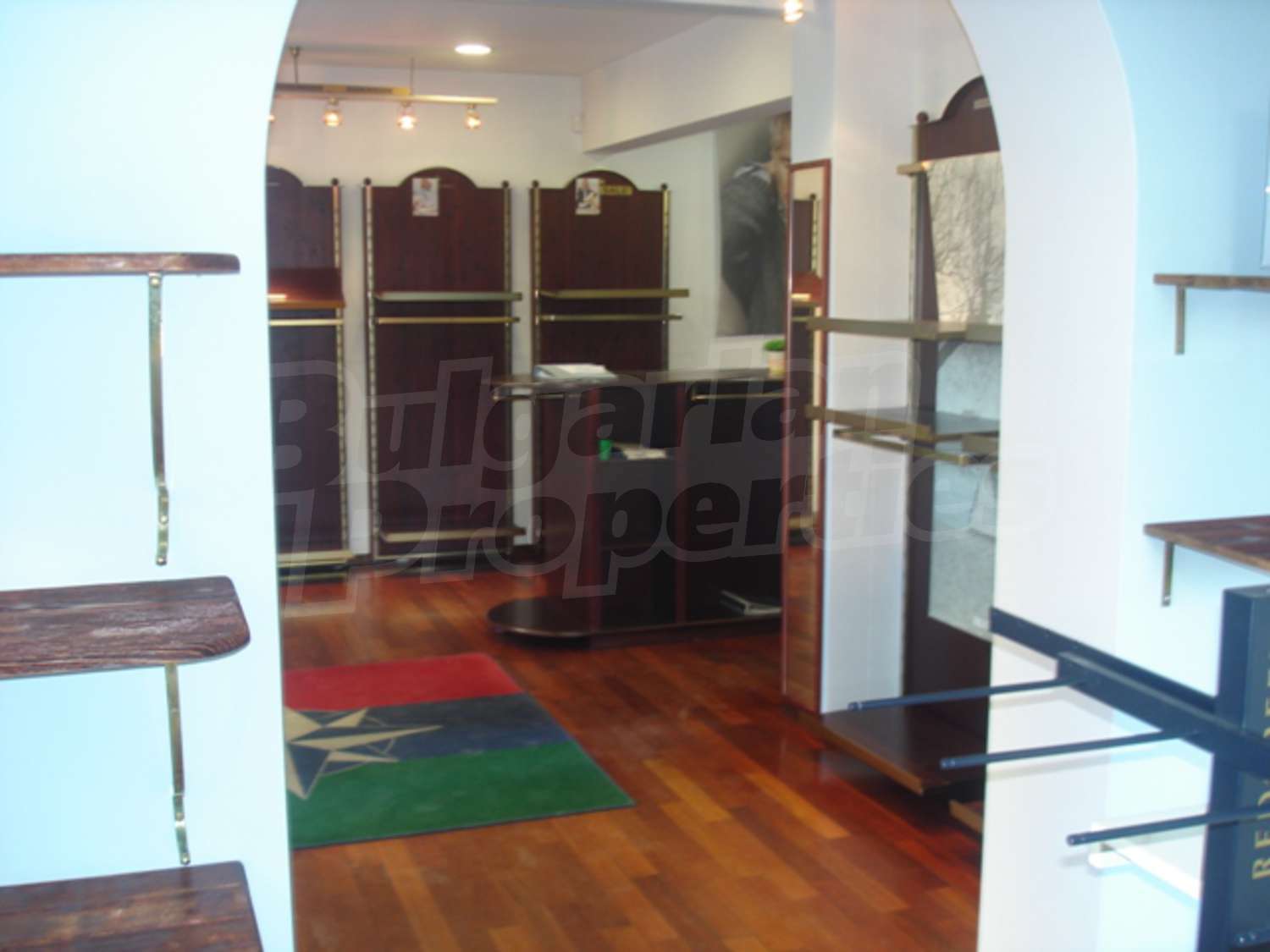 Gallery Picture 5