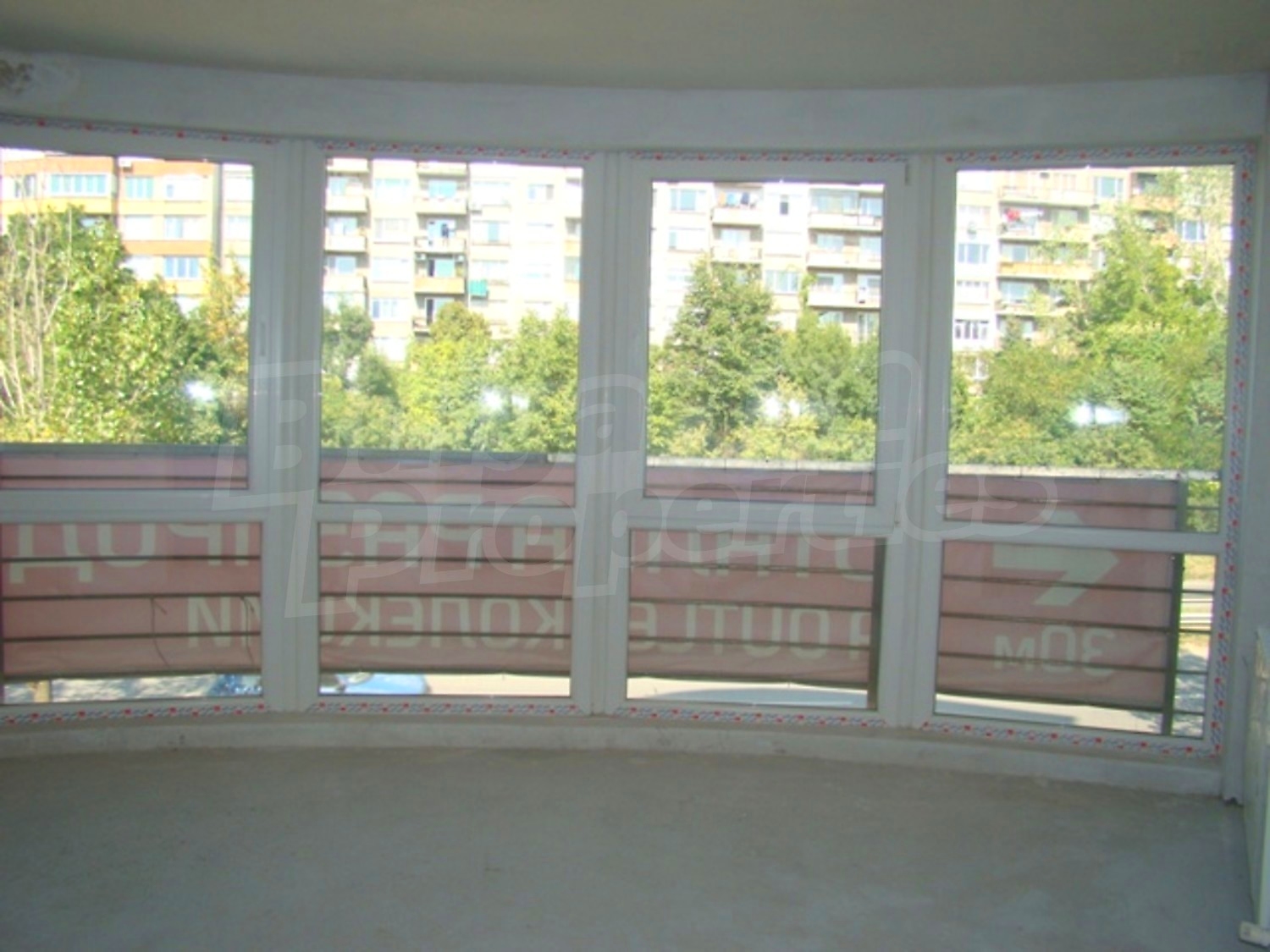 Gallery Picture 6