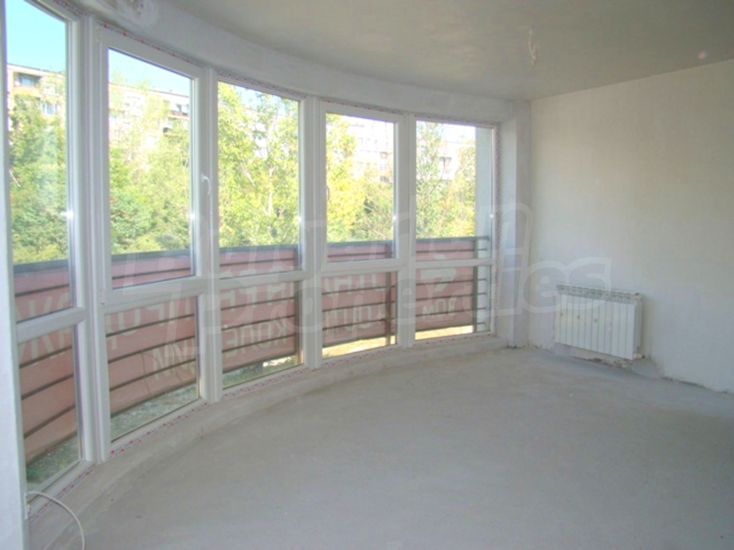 Gallery Picture 8