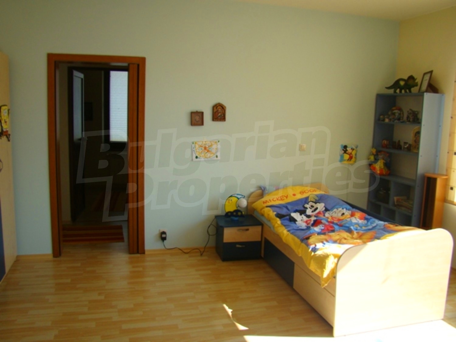 Gallery Picture 16