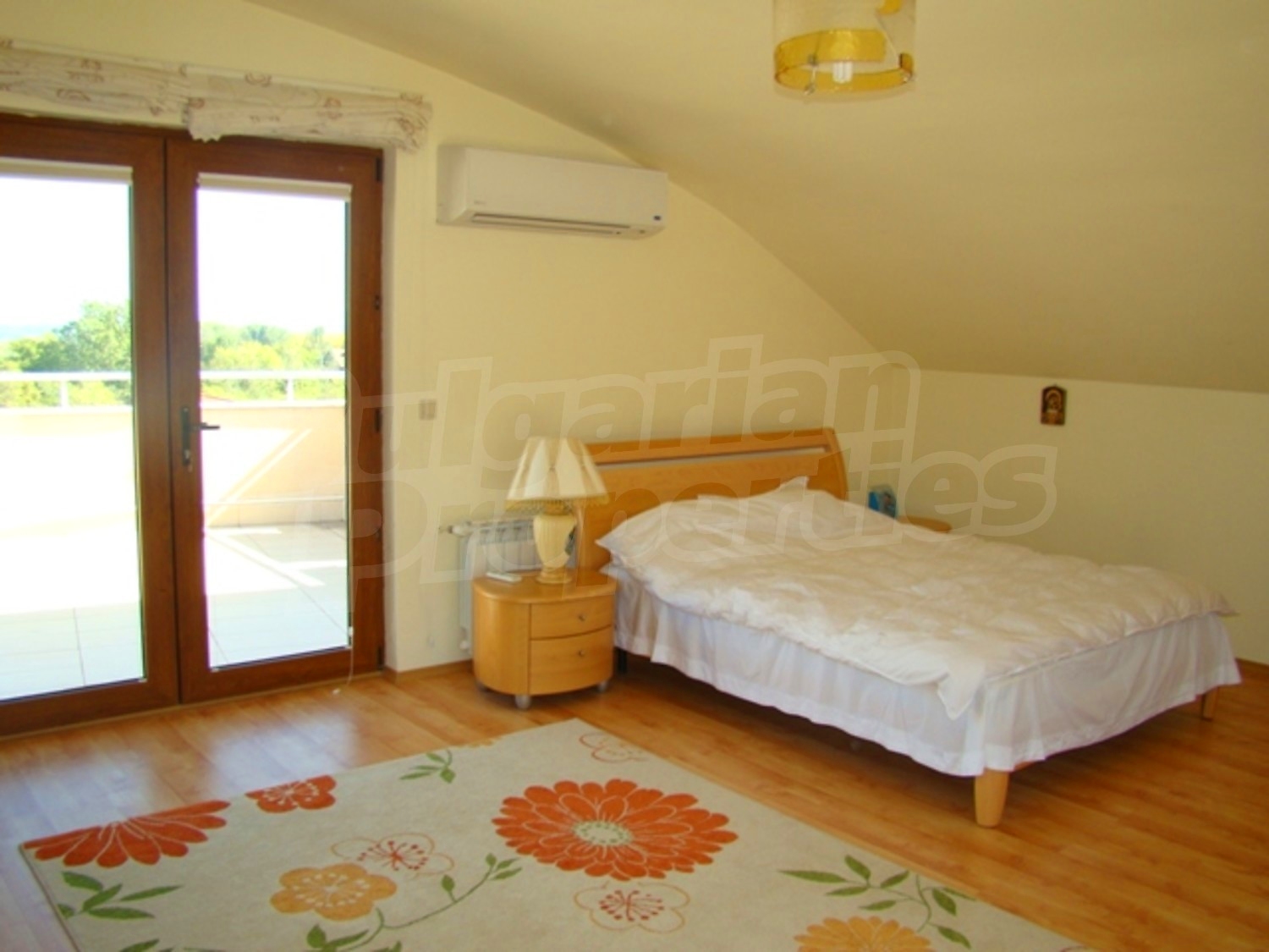 Gallery Picture 27