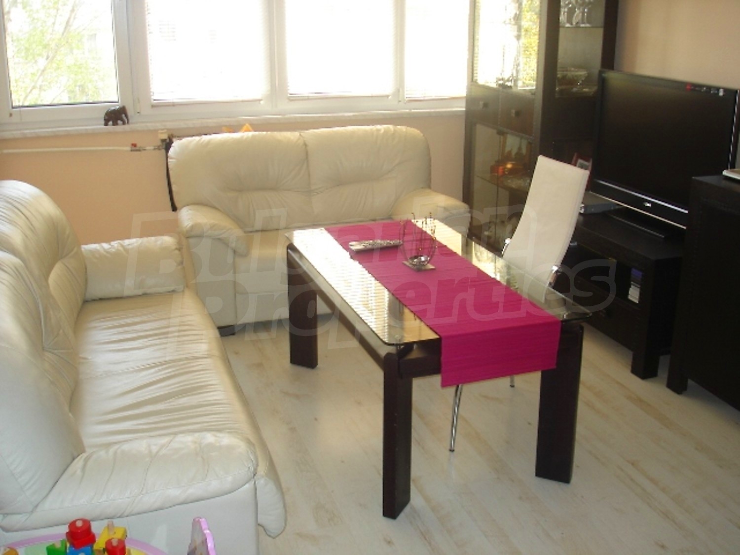 Gallery Picture 7