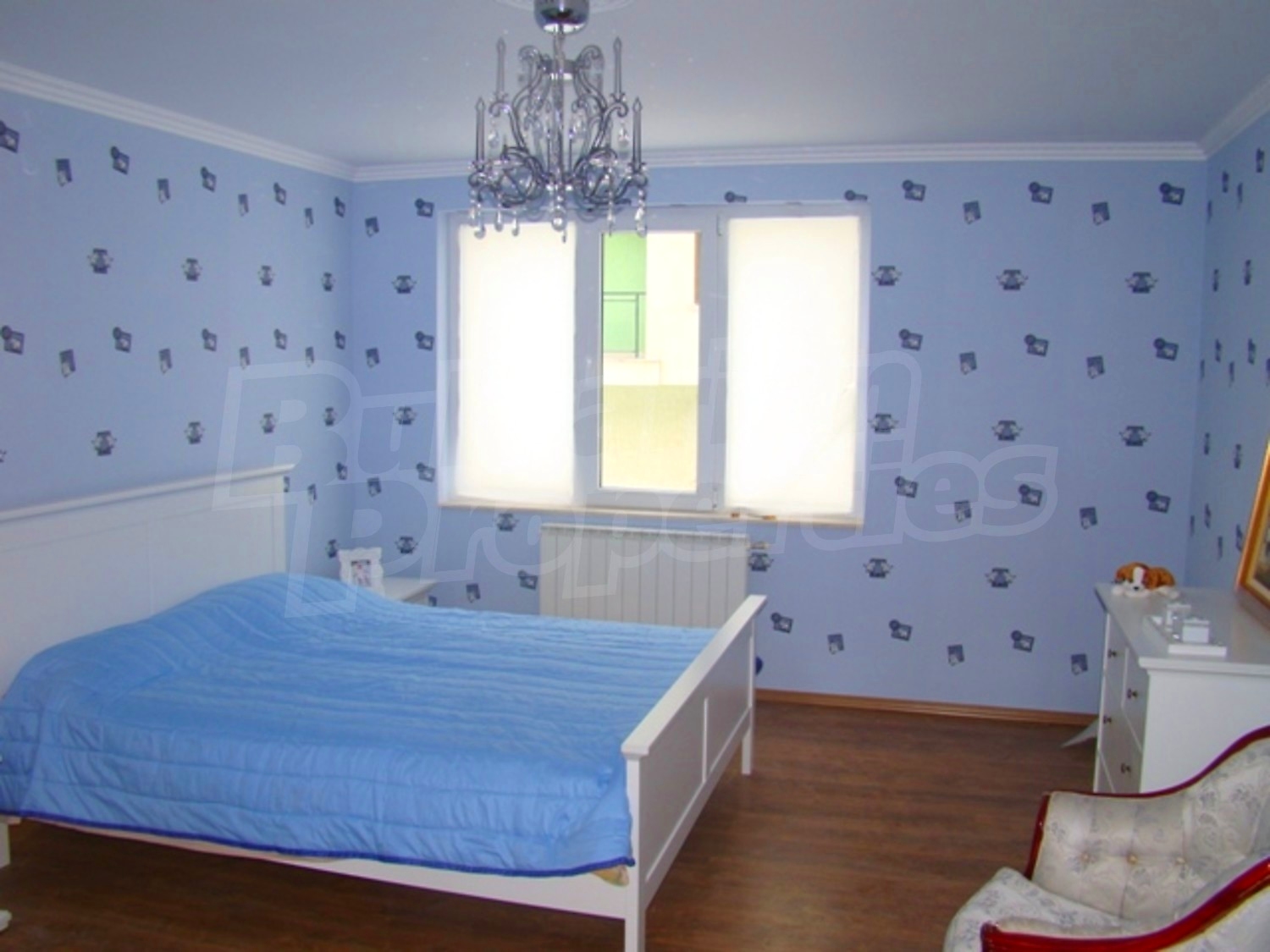 Gallery Picture 13