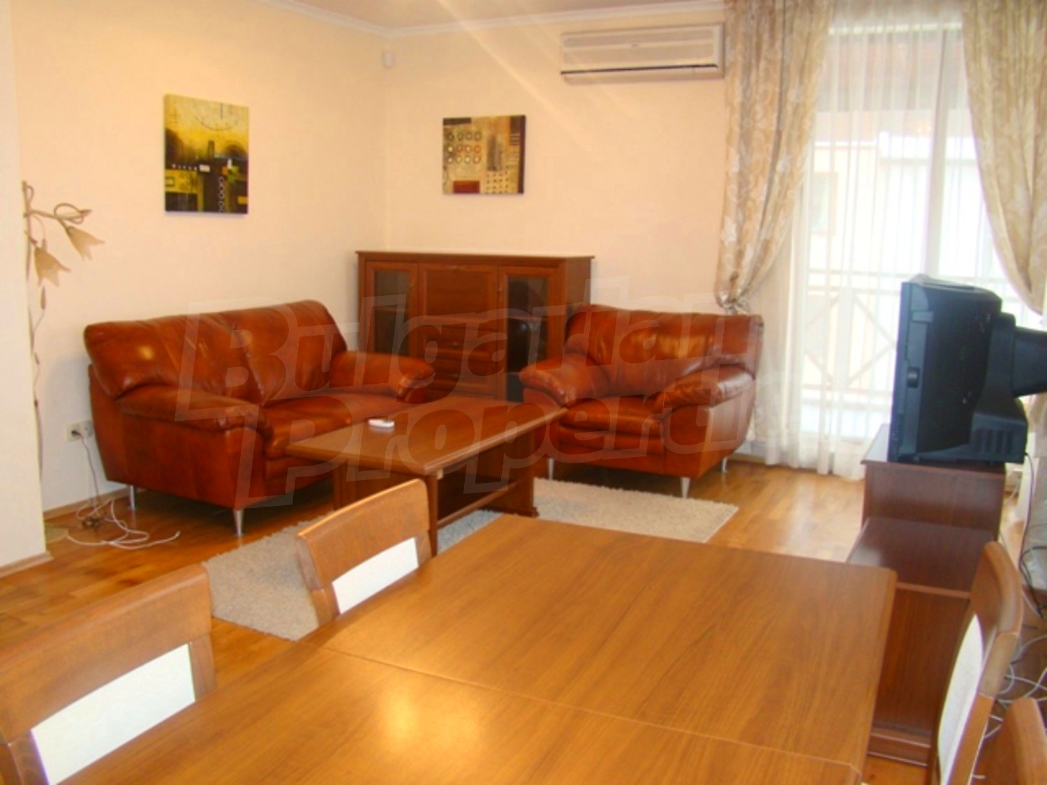 Gallery Picture 9
