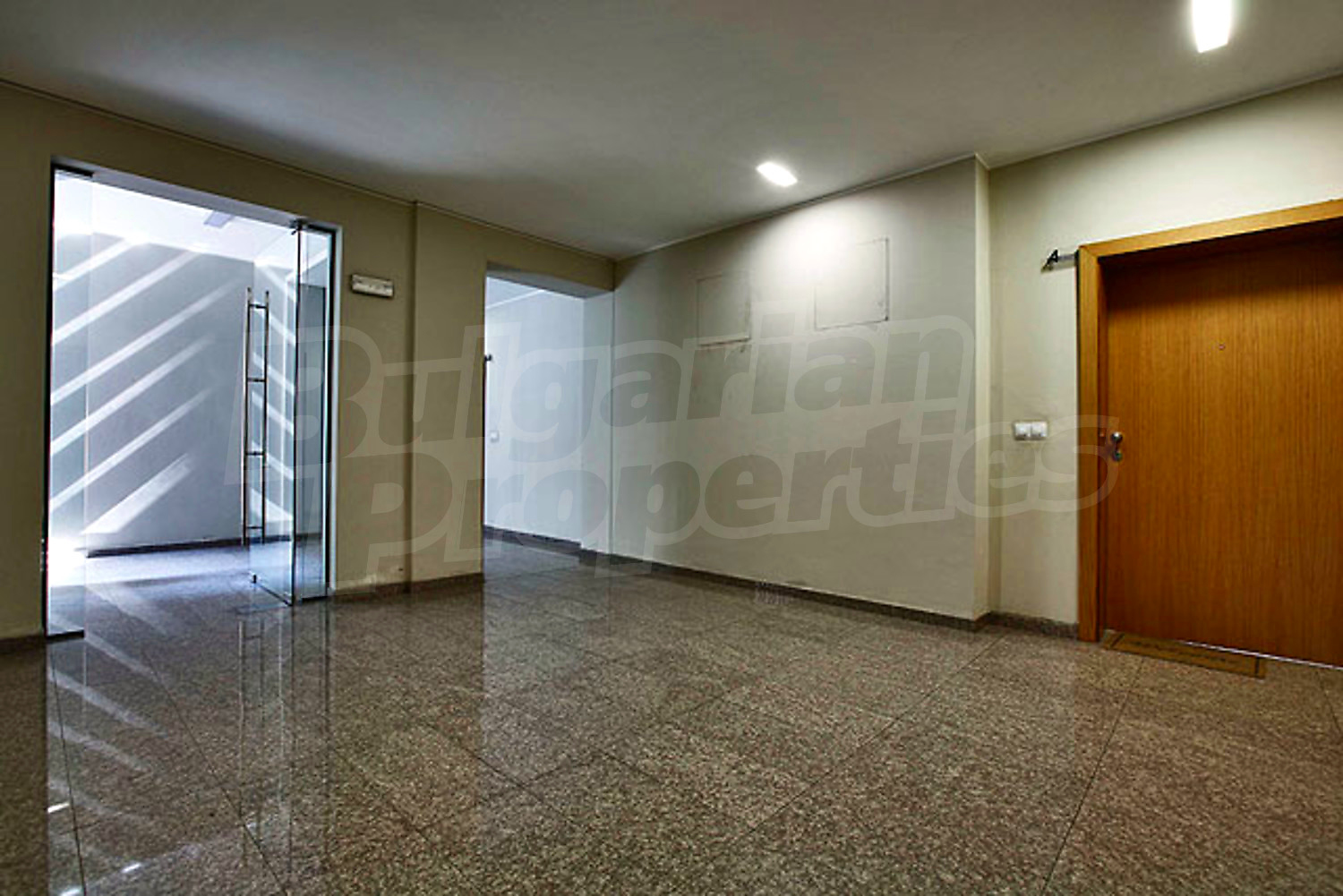 Gallery Picture 4