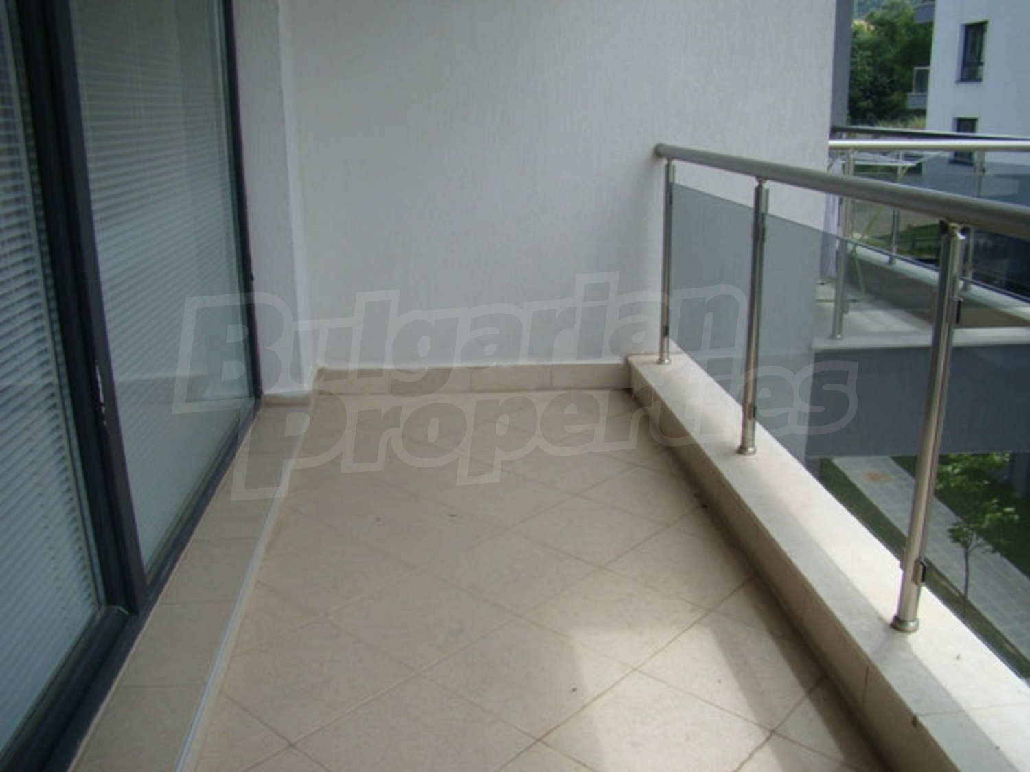 Gallery Picture 15