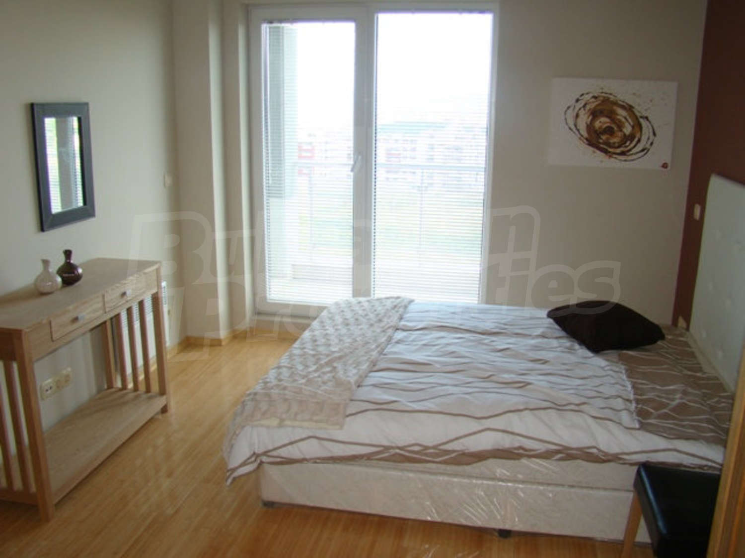 Gallery Picture 27