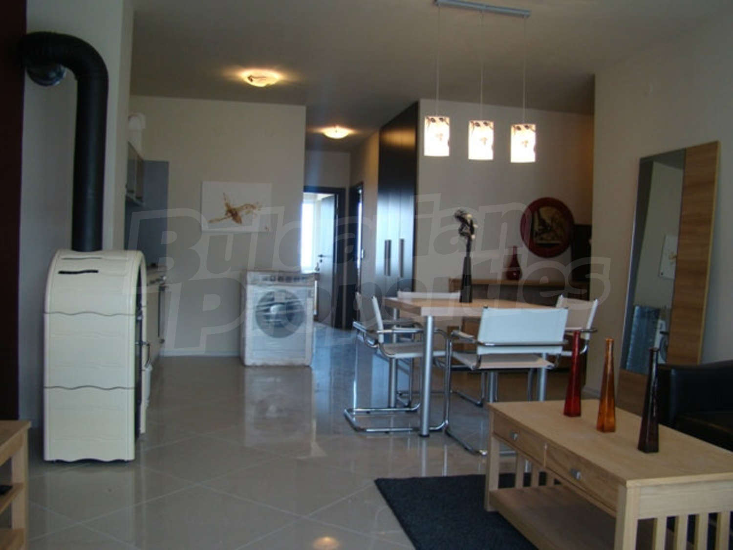 Gallery Picture 8