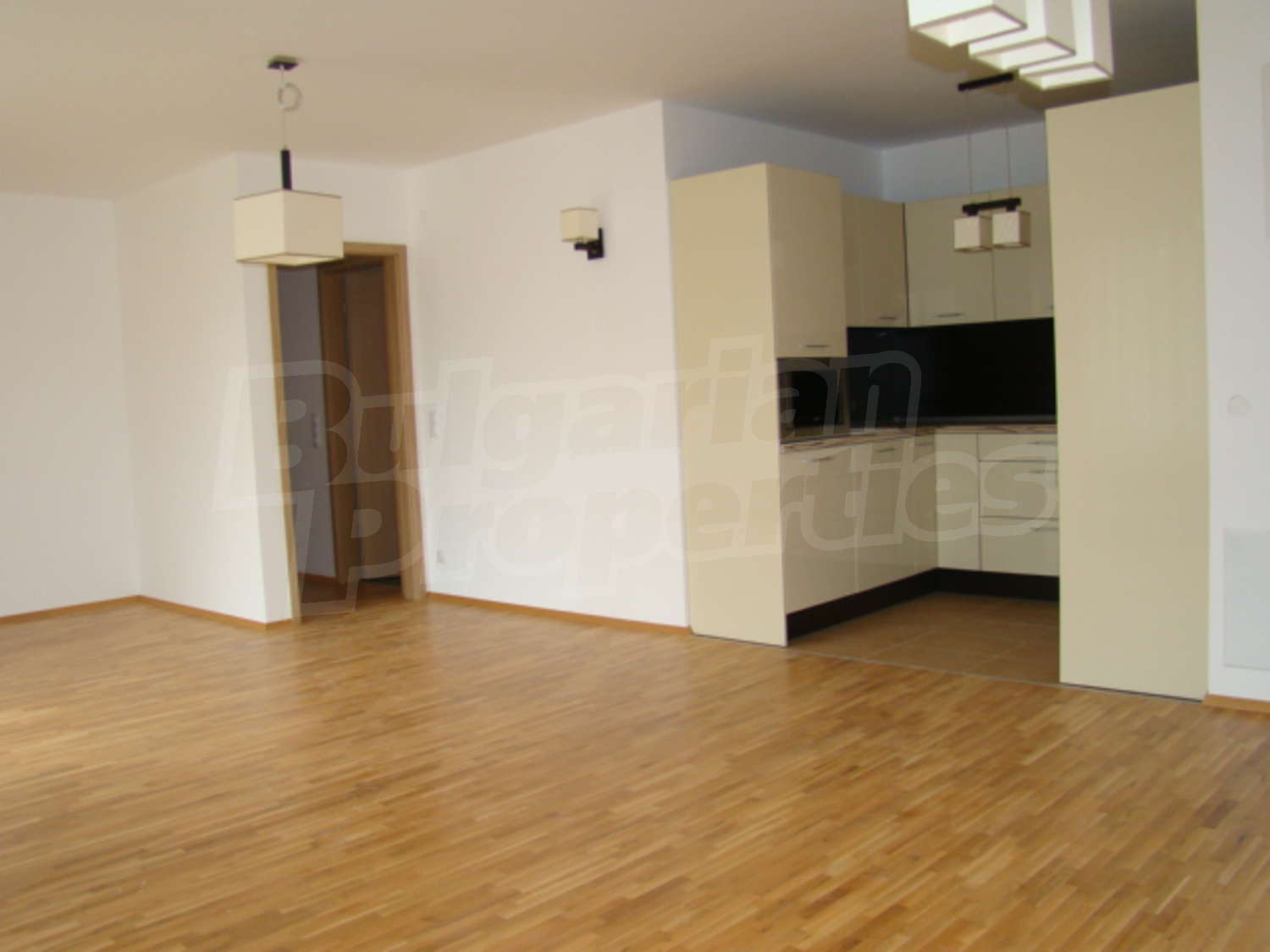 Gallery Picture 15
