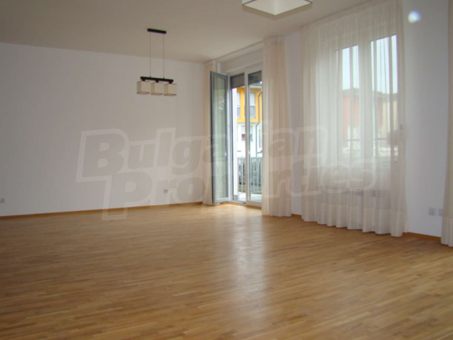 Gallery Picture 18