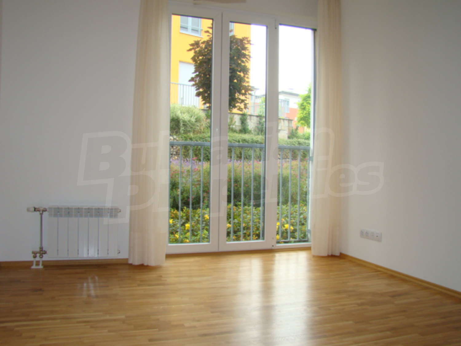 Gallery Picture 26