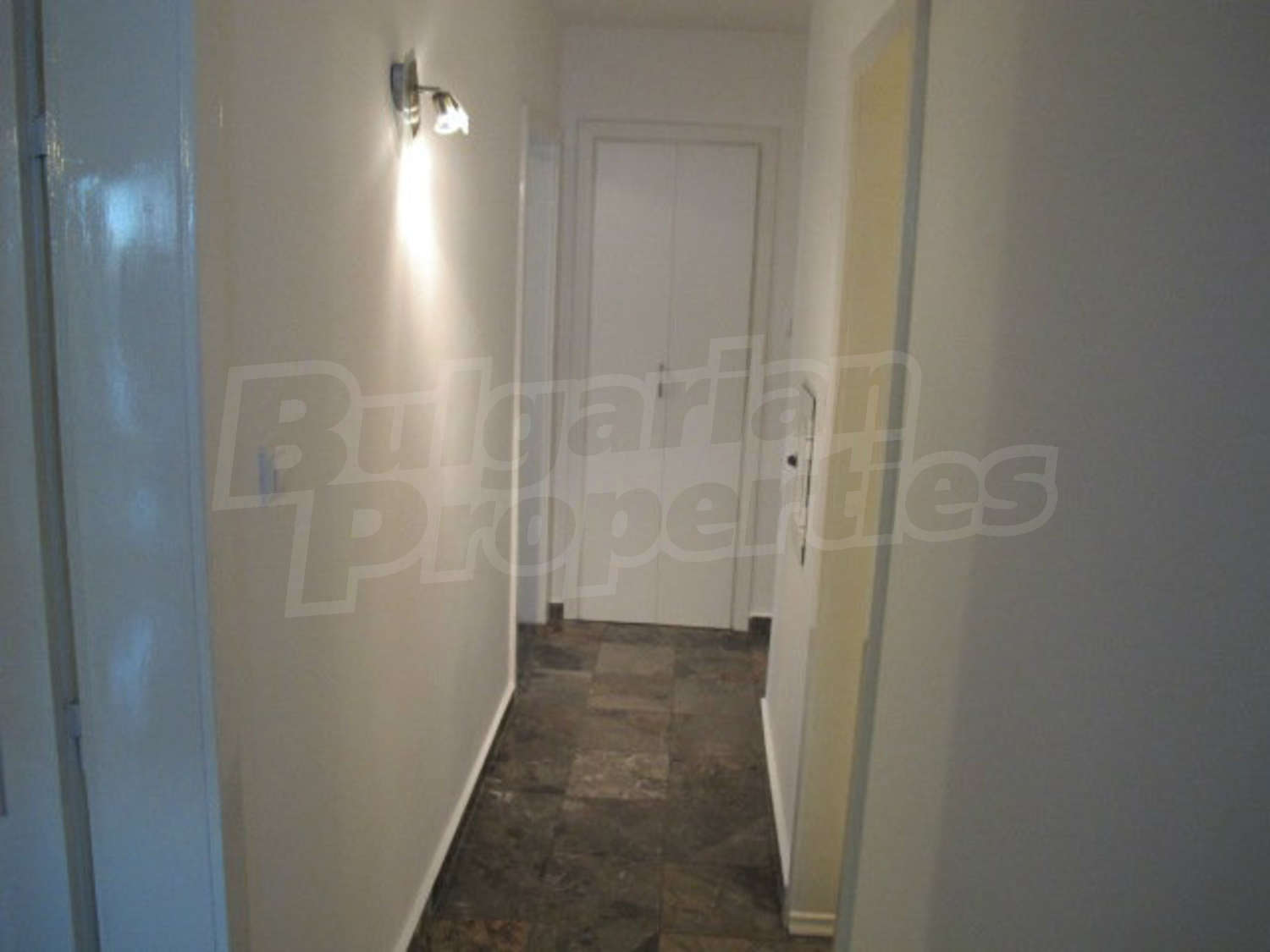 Gallery Picture 23