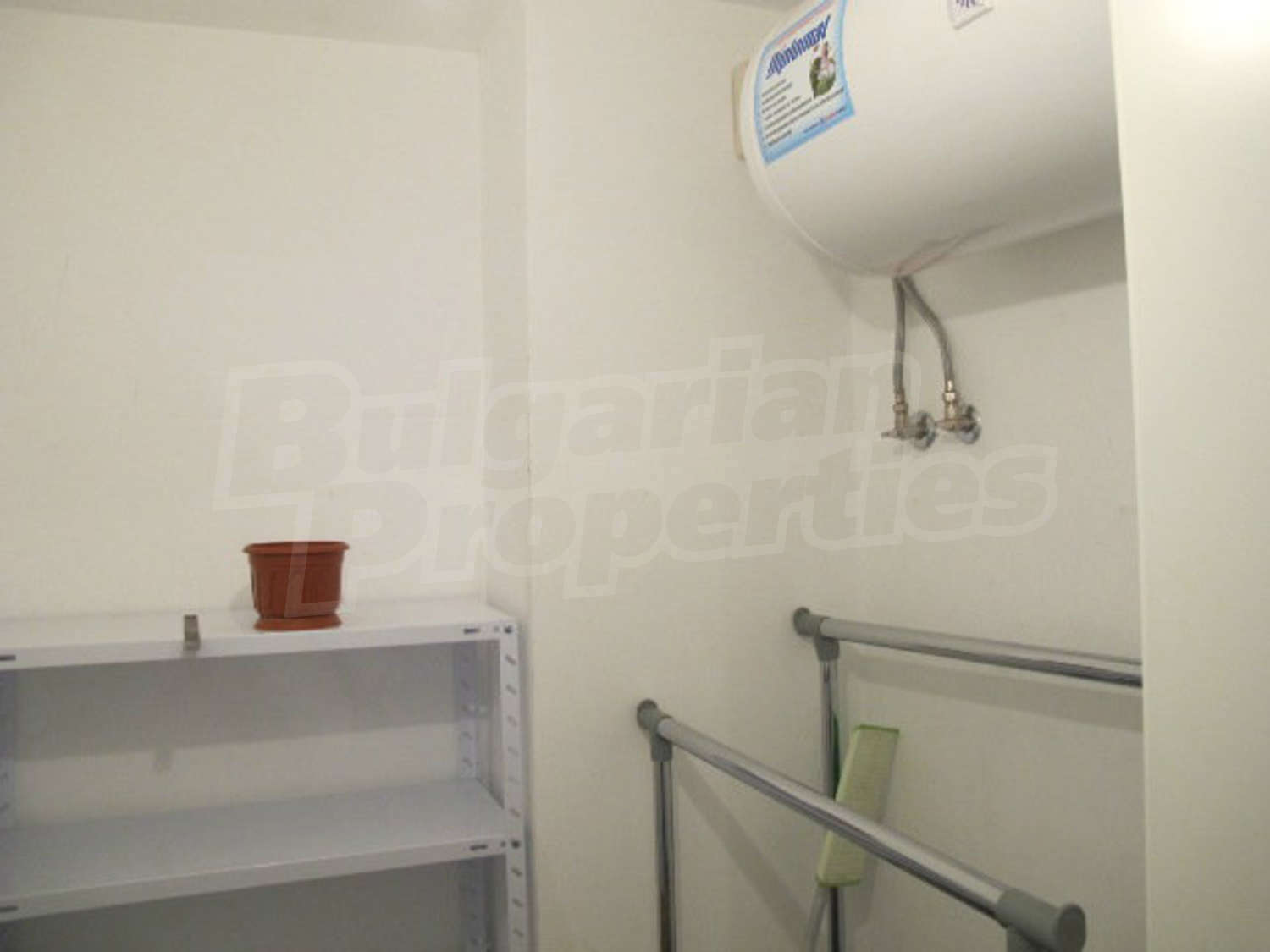 Gallery Picture 24