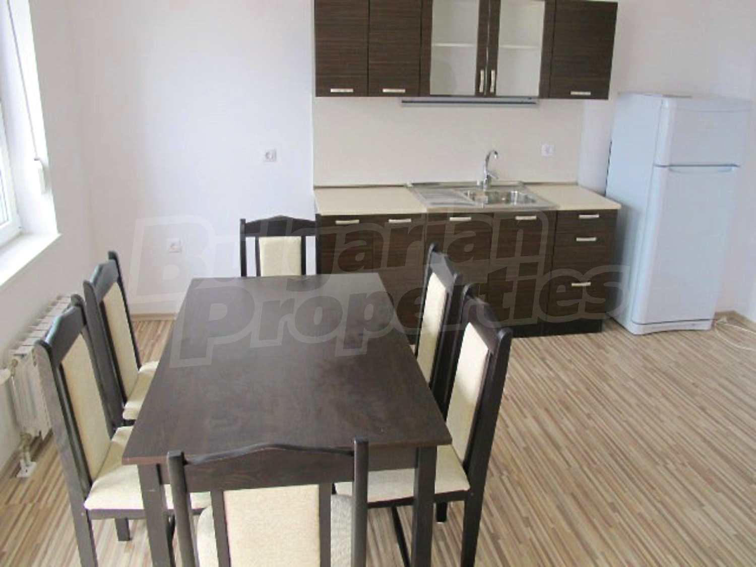 Gallery Picture 12