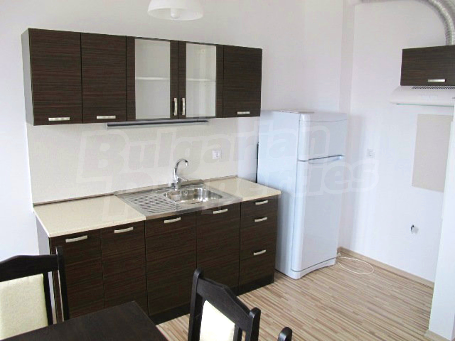 Gallery Picture 13