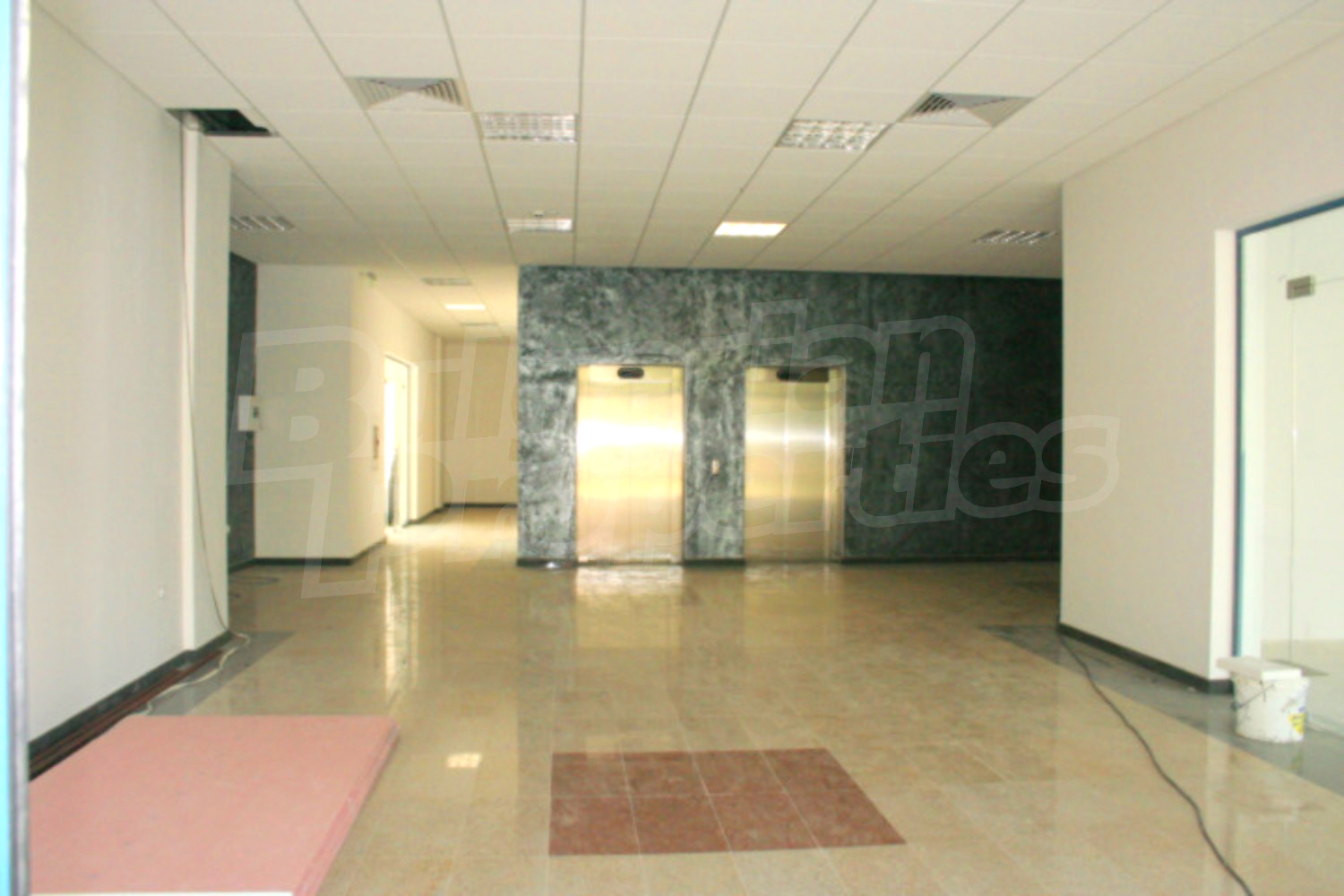 Gallery Picture 10