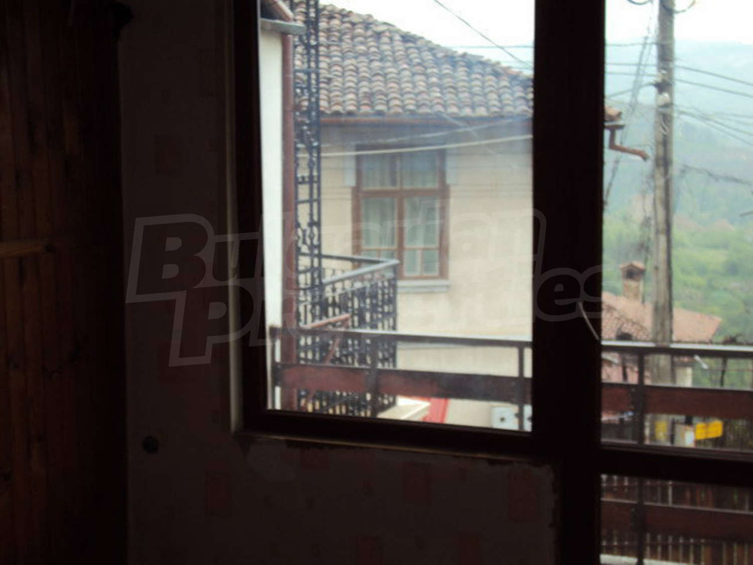 Gallery Picture 9