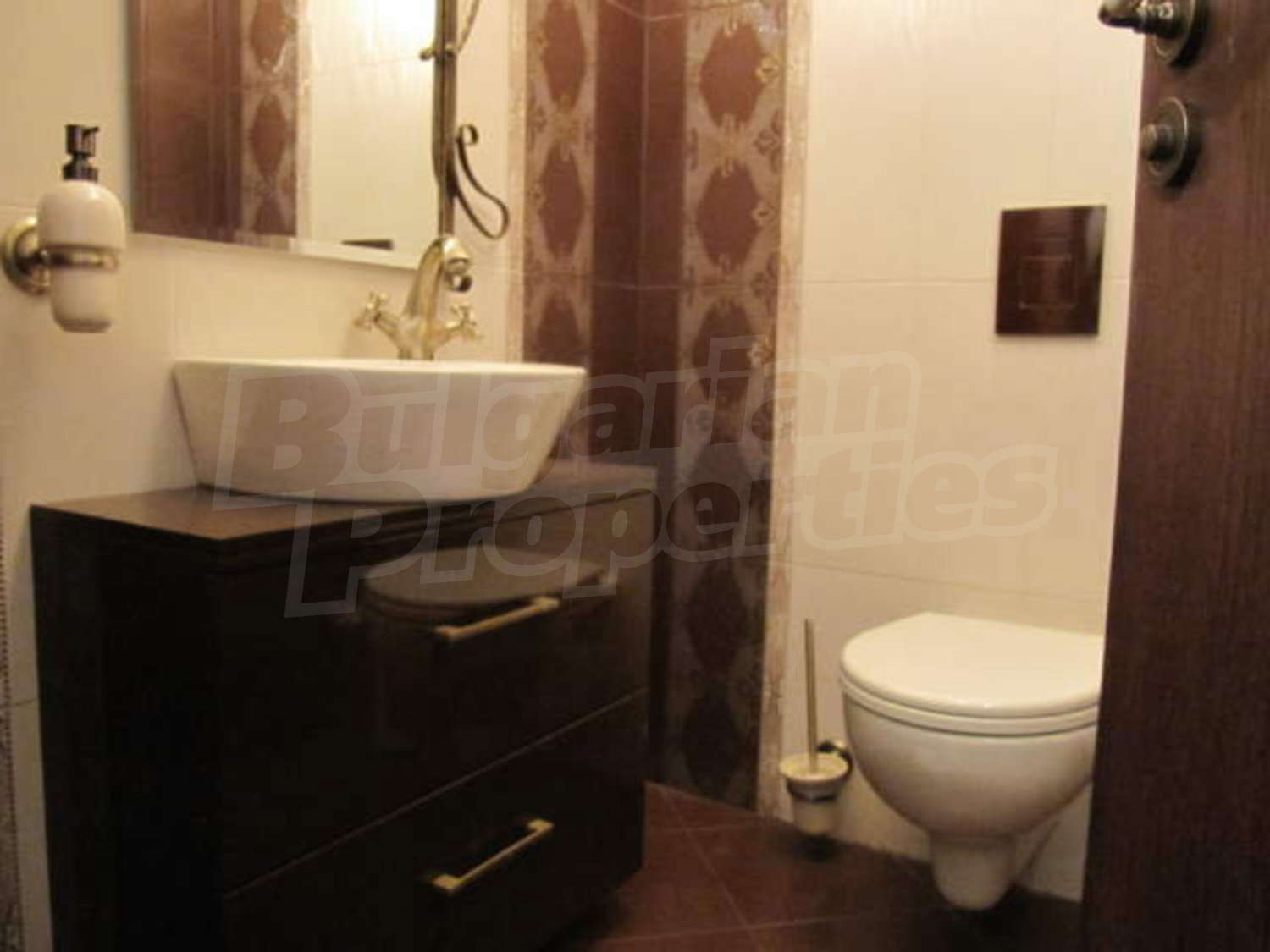 Gallery Picture 18