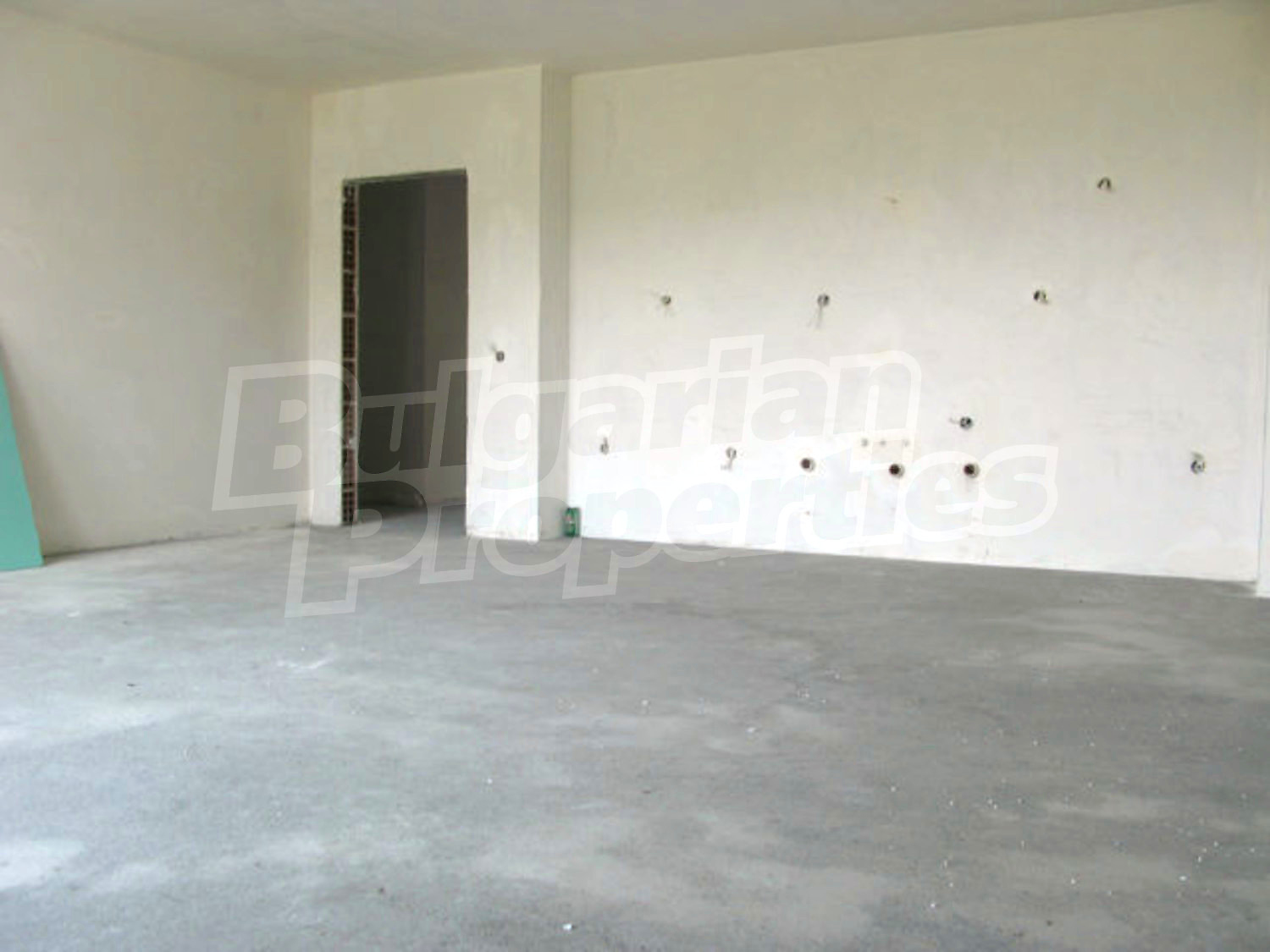 Gallery Picture 4