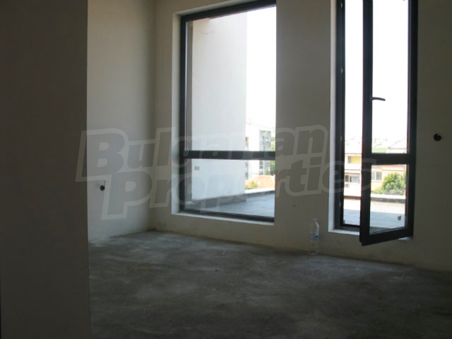 Gallery Picture 5