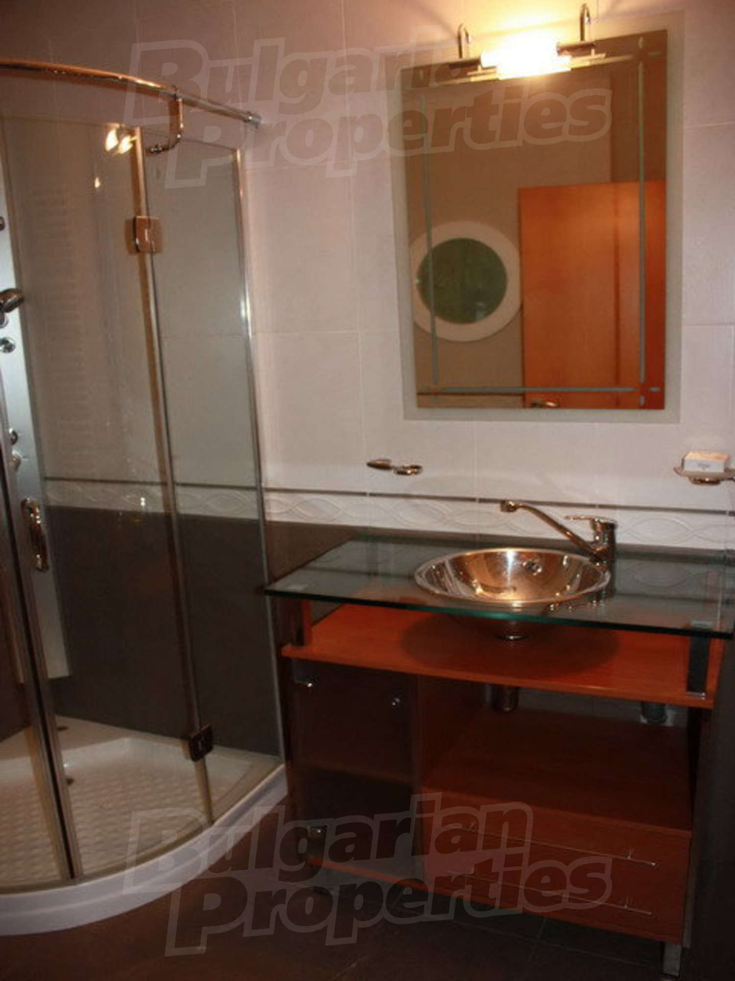 Gallery Picture 13