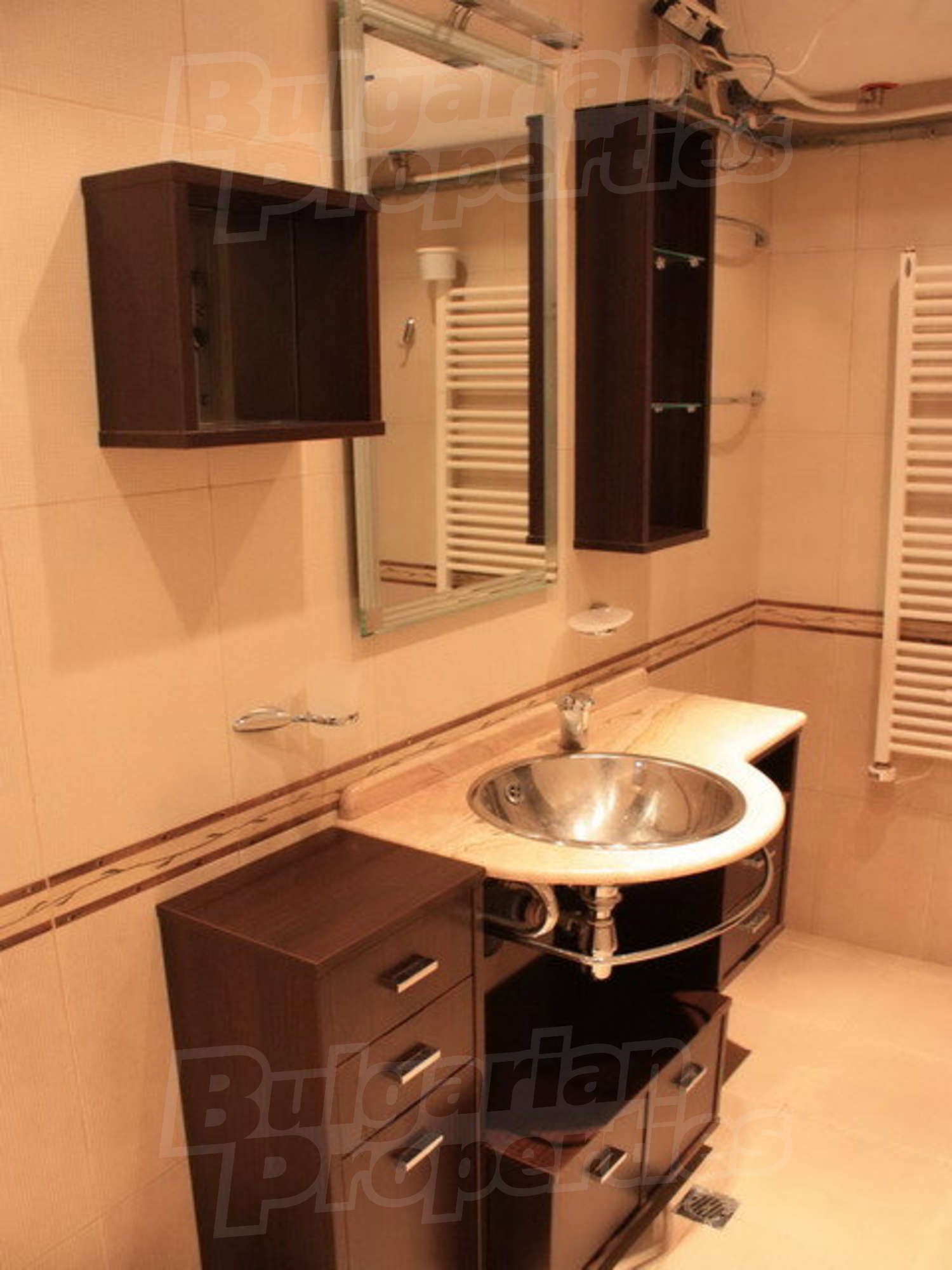 Gallery Picture 16