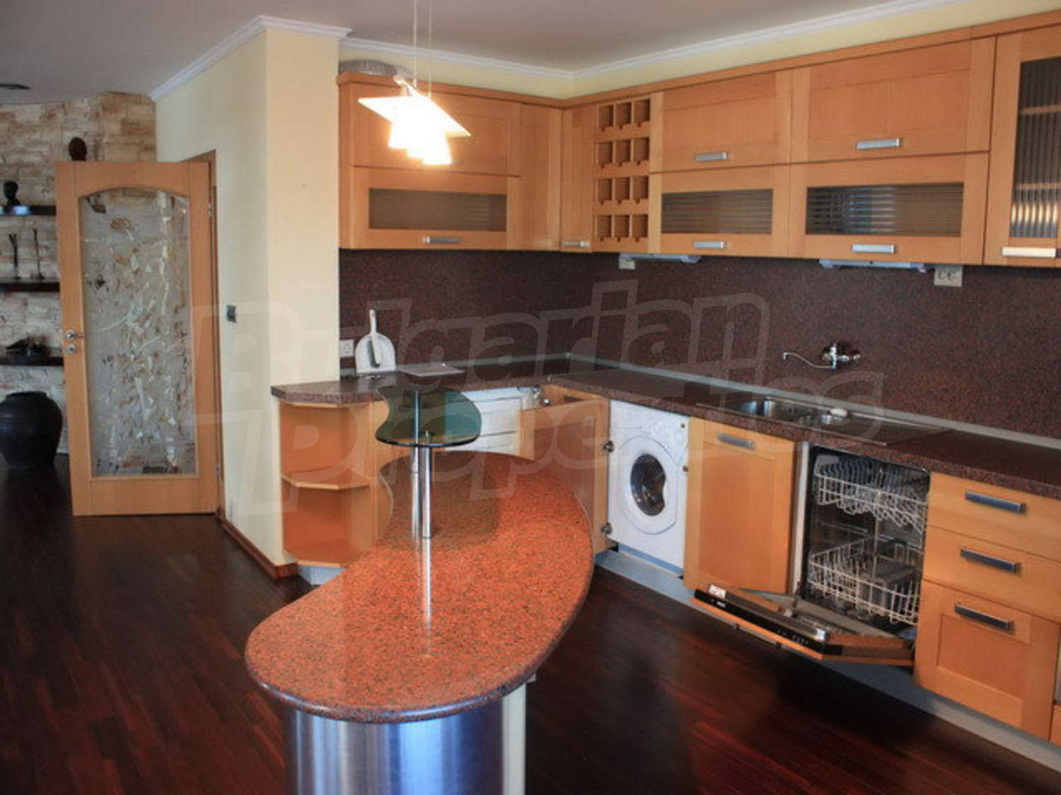 Gallery Picture 4