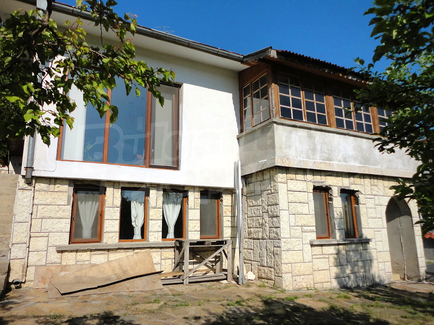 Gallery Picture 5