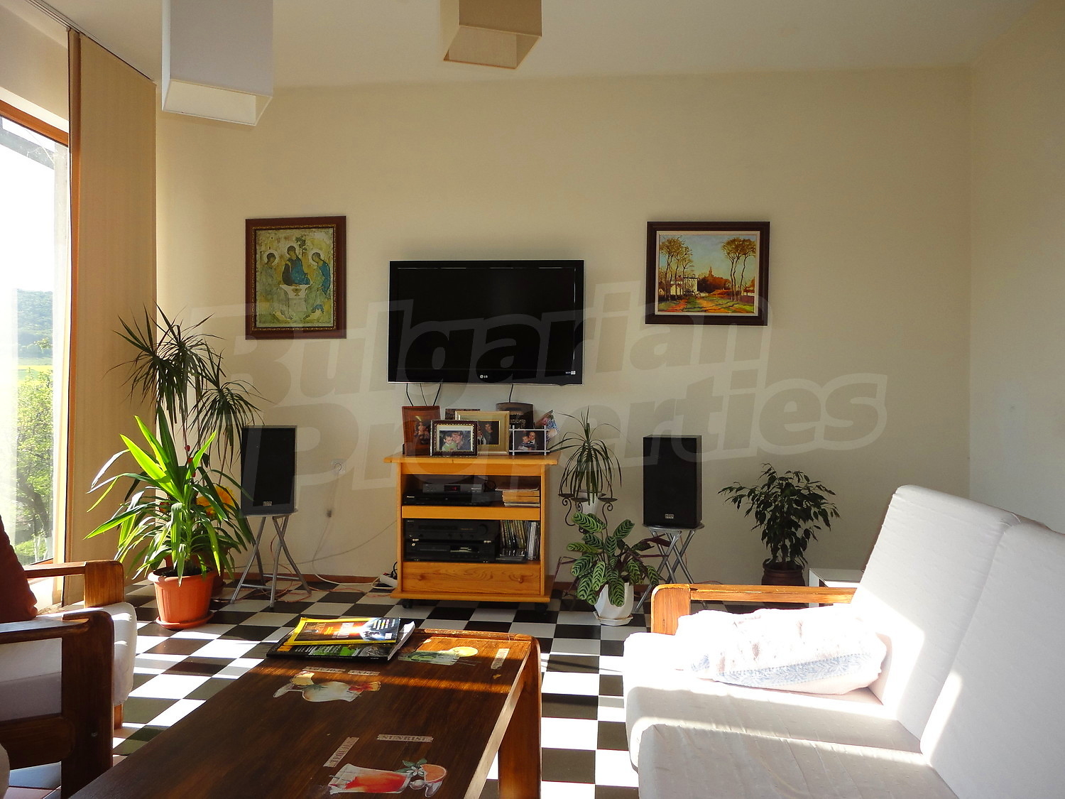 Gallery Picture 8
