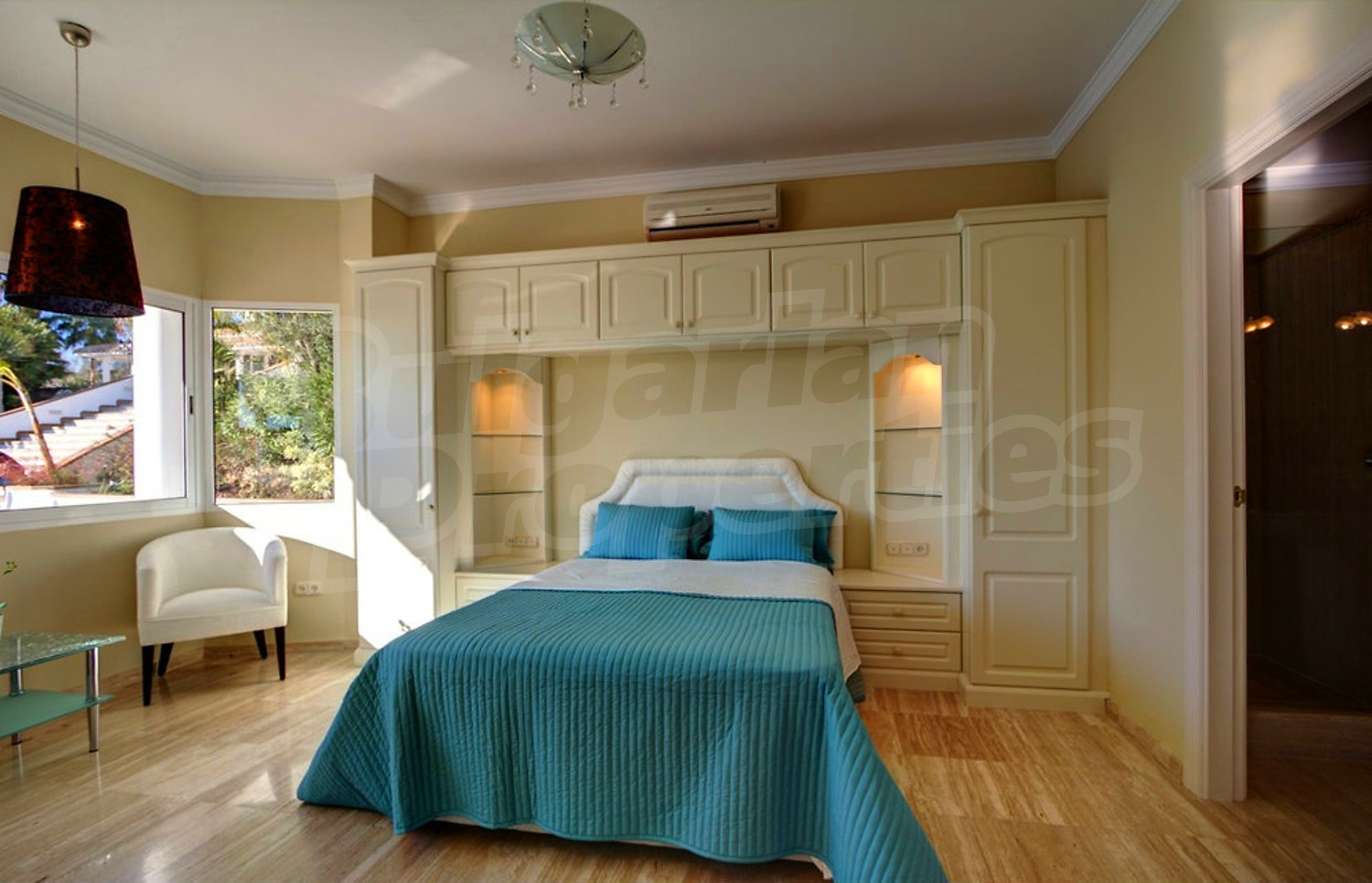 Gallery Picture 11