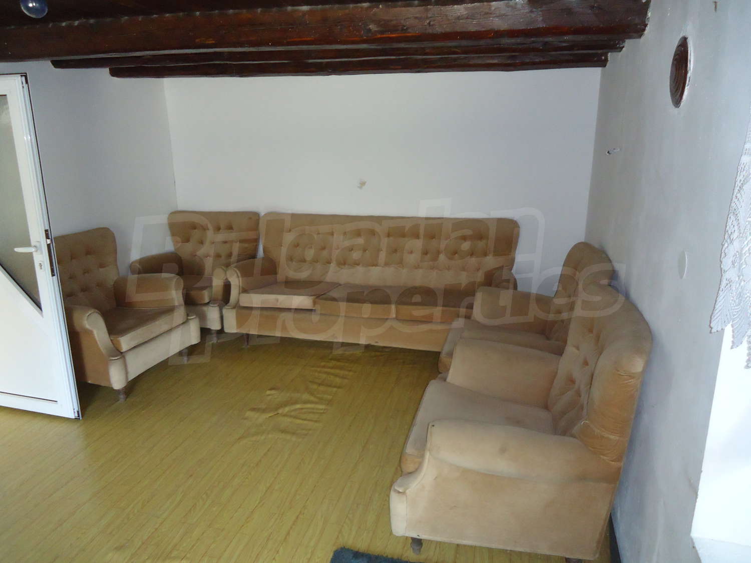 Gallery Picture 13