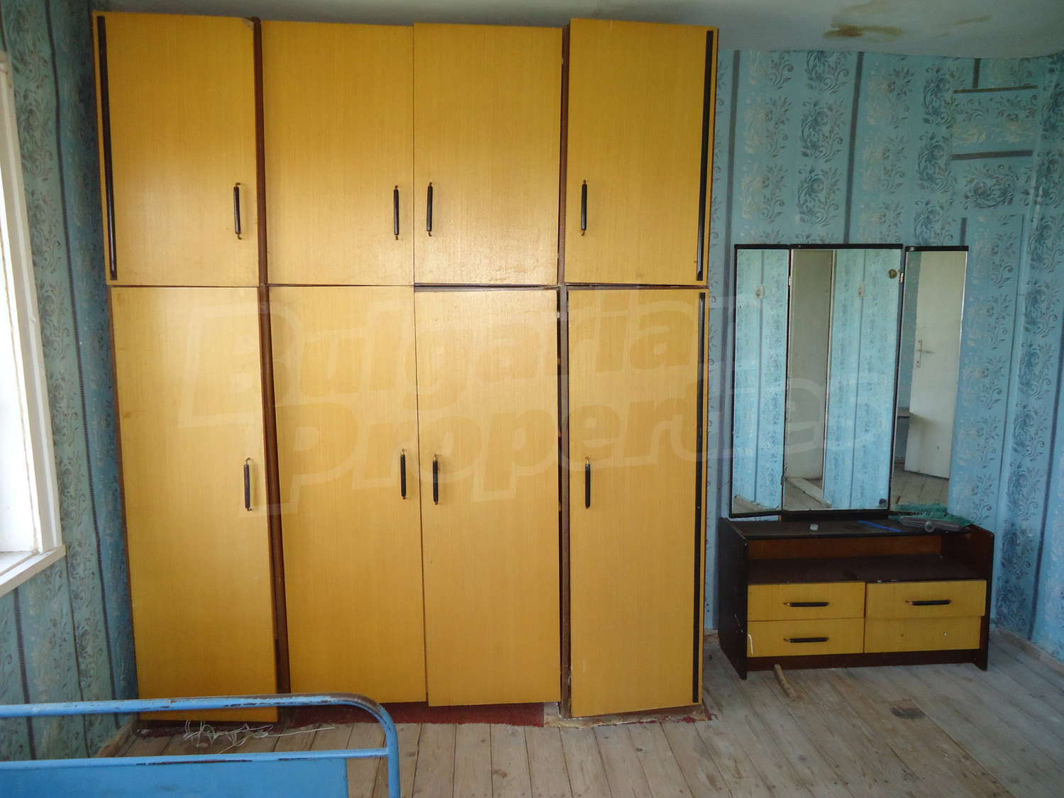 Gallery Picture 27