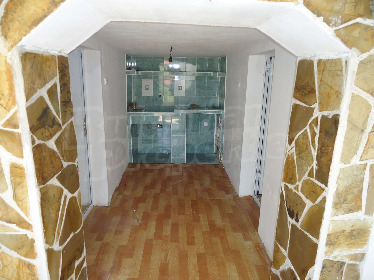Gallery Picture 7