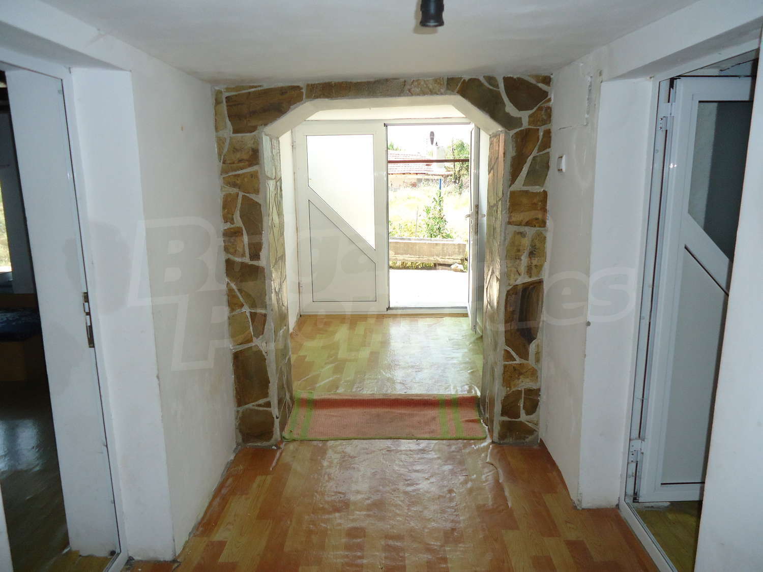 Gallery Picture 8