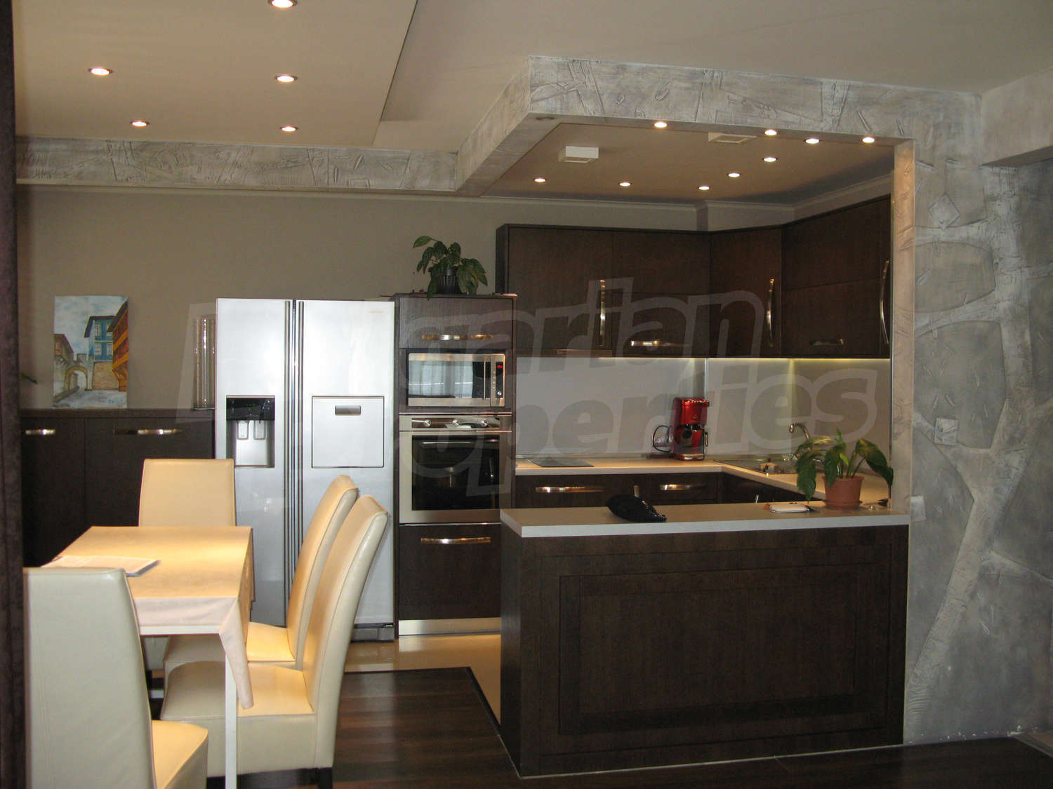 Gallery Picture 15