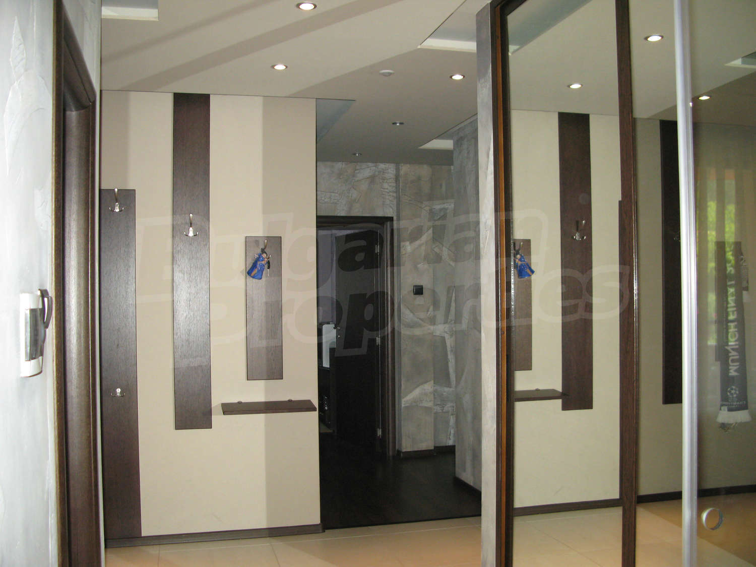 Gallery Picture 21