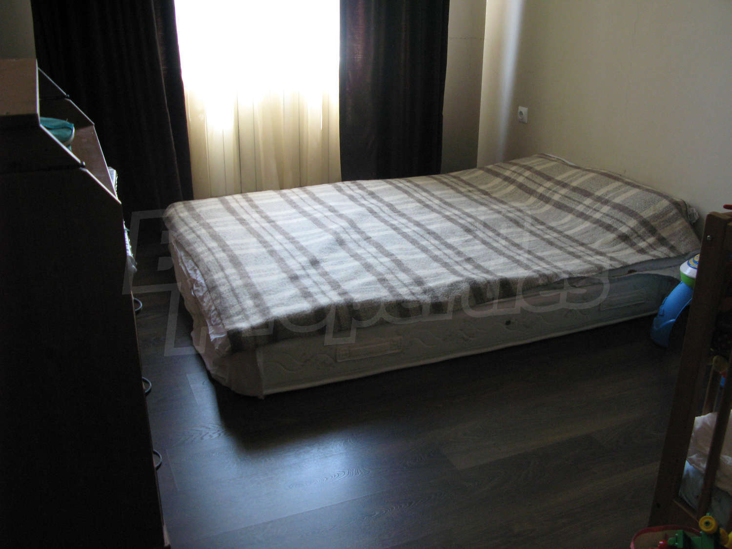 Gallery Picture 31